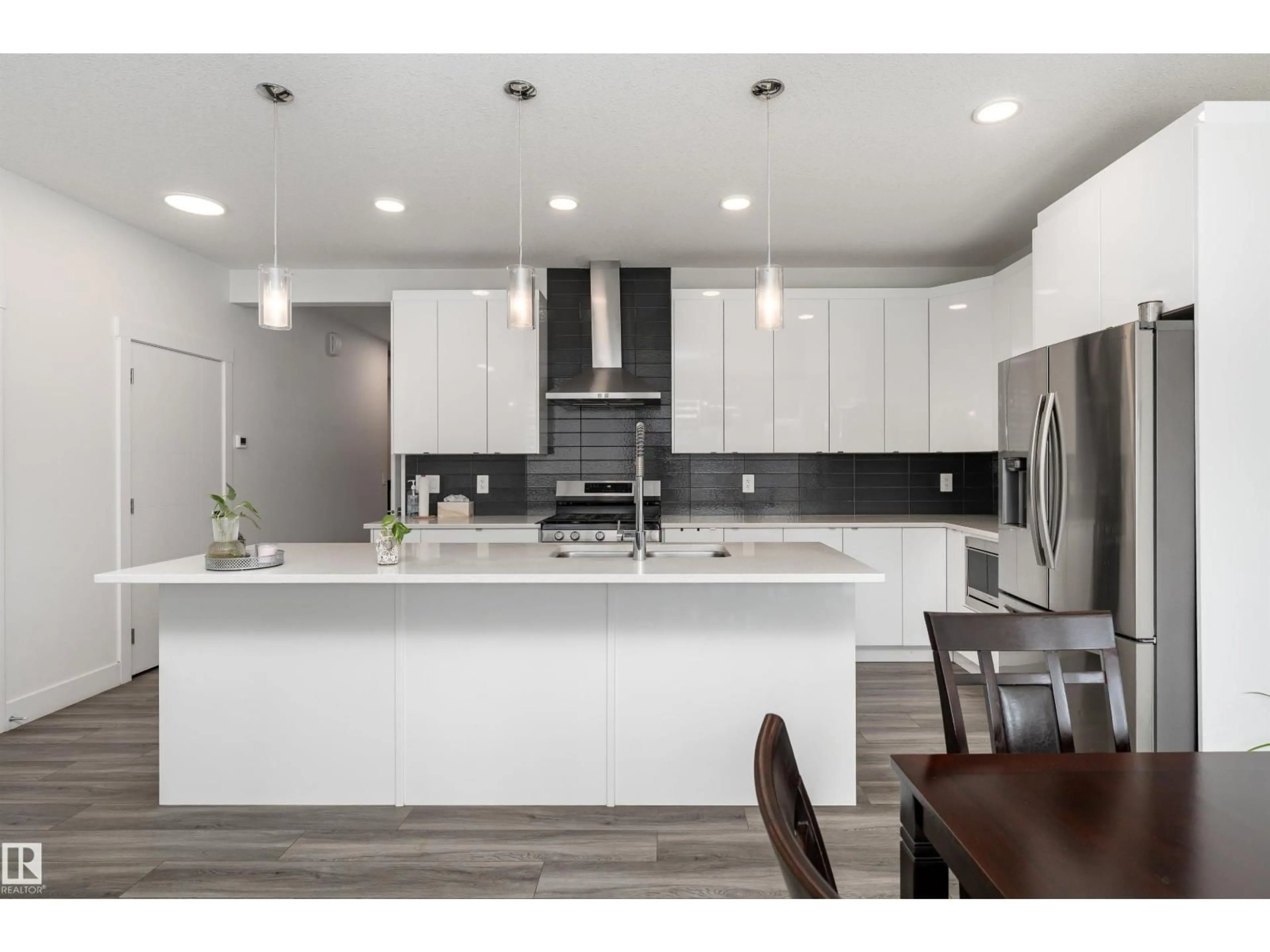 Open concept kitchen, unknown for 1051 CHRISTIE VS, Edmonton Alberta T6W4W8
