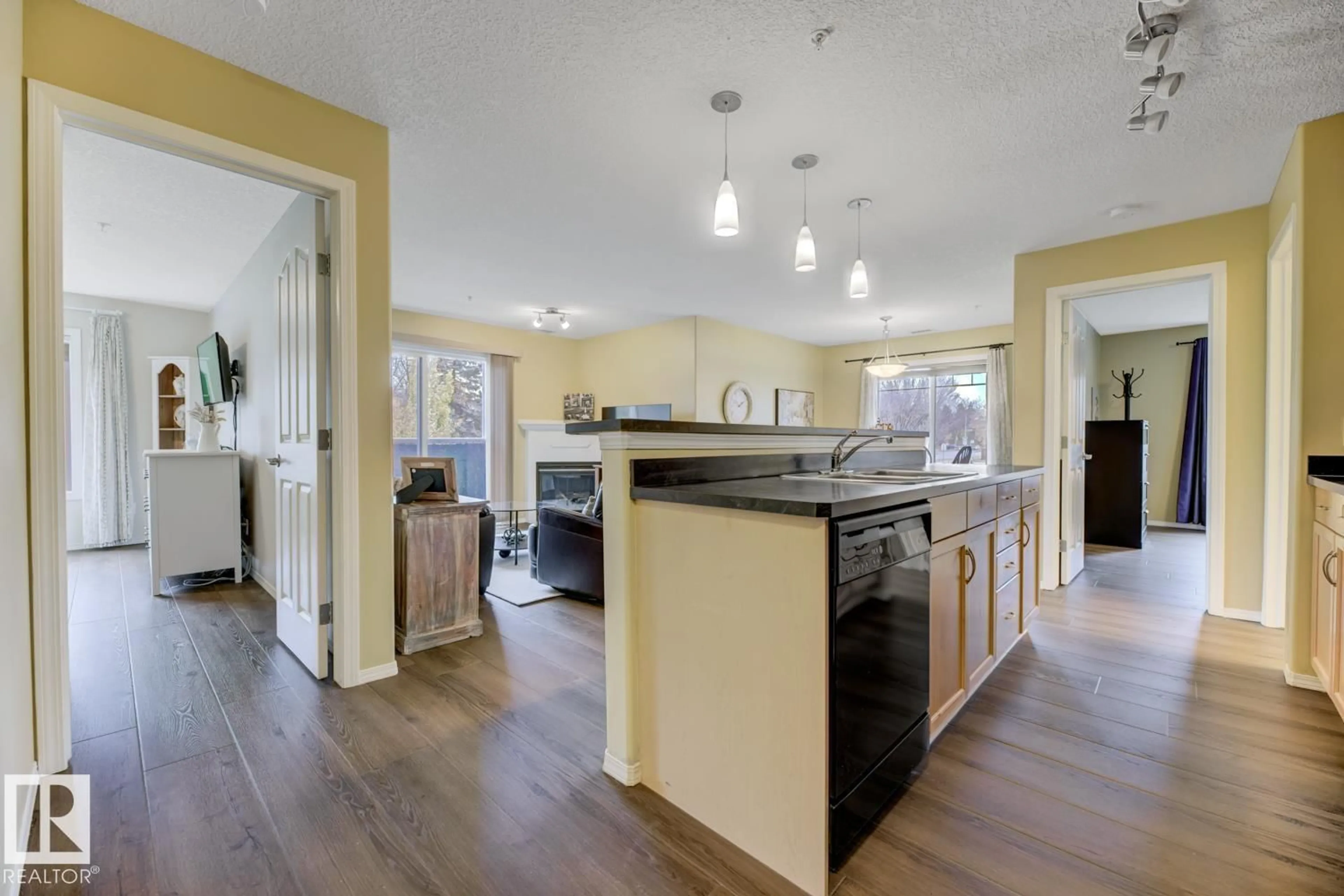 Open concept kitchen, unknown for 78B - 233 MCKENNEY AV, St. Albert Alberta T8N1H6