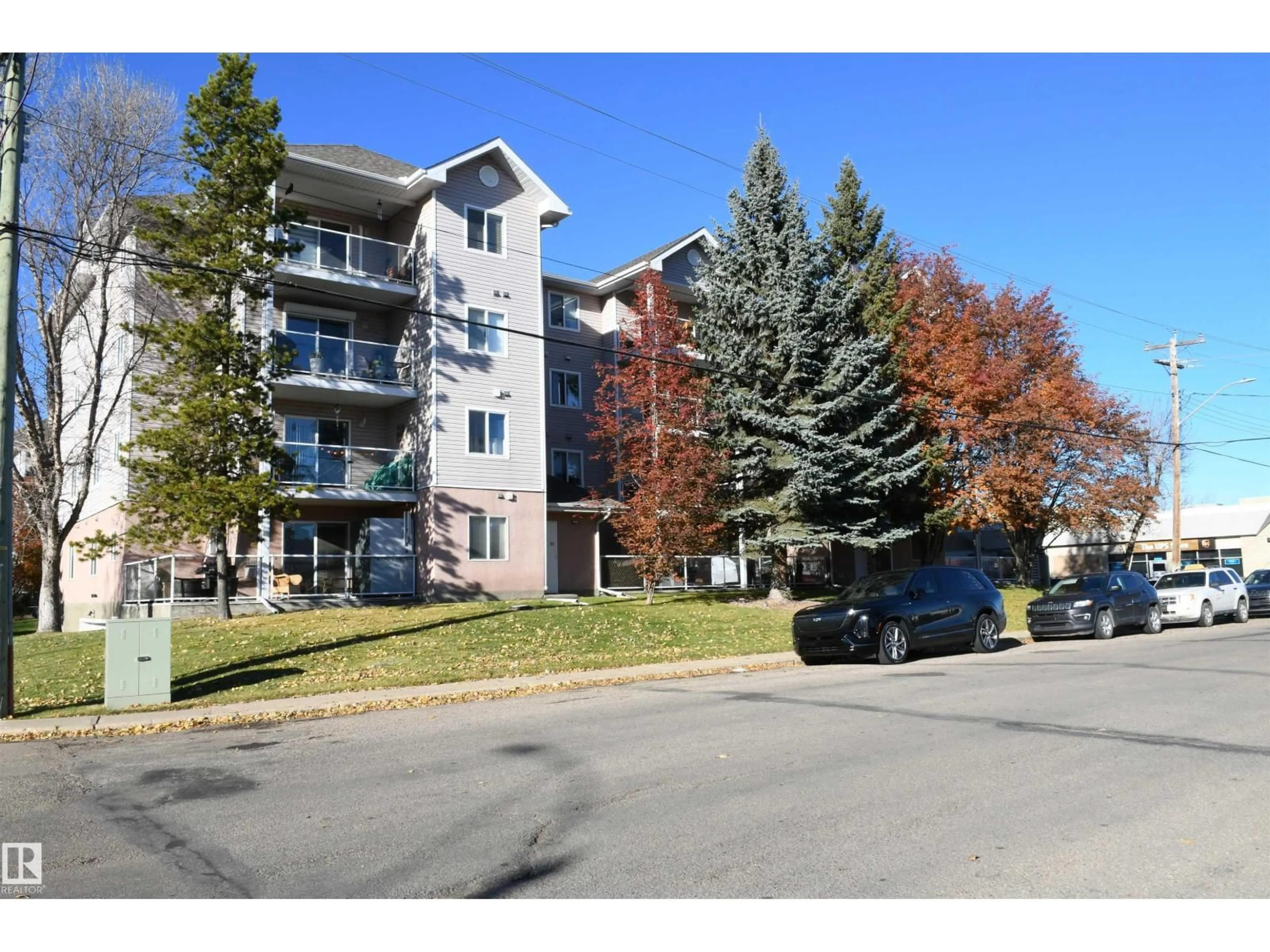 Unknown for 105 - 5102 49 AV, Leduc Alberta T9E8H1