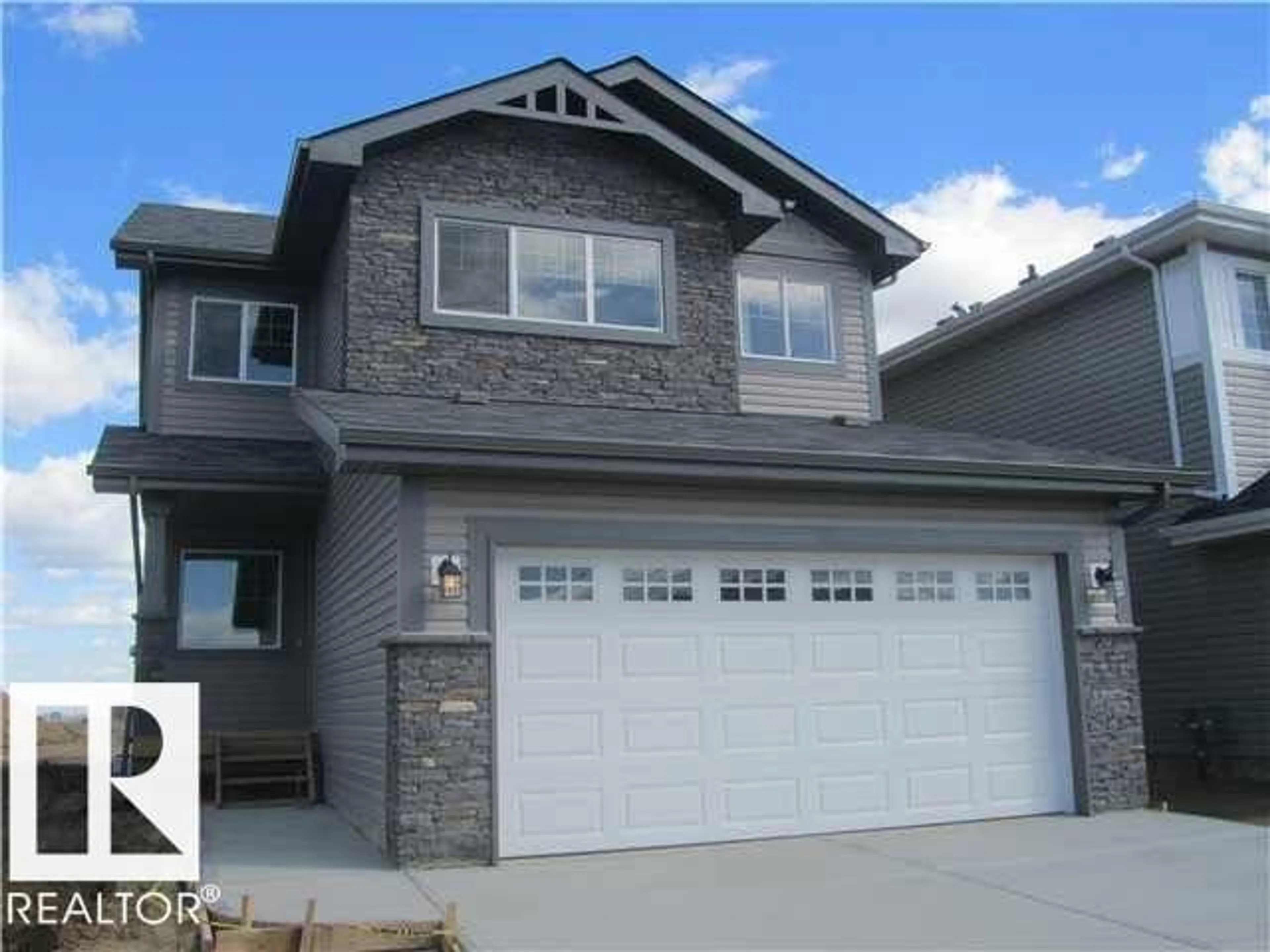 Home with vinyl exterior material, street for 1732 HAMMOND CRESCENT, Edmonton Alberta T6M0N1