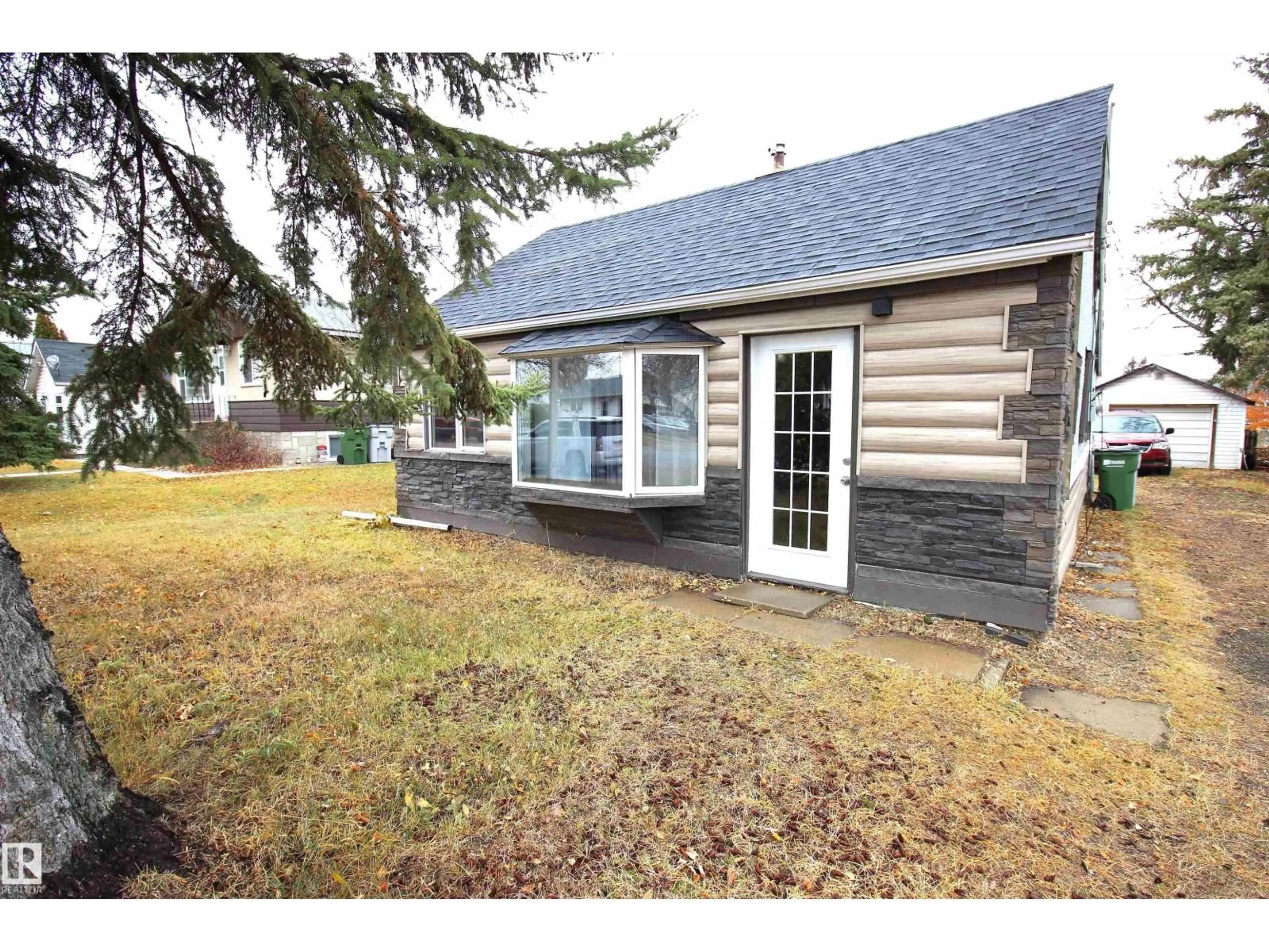 Unknown for 10228 104 ST, Westlock Alberta T7P1V6