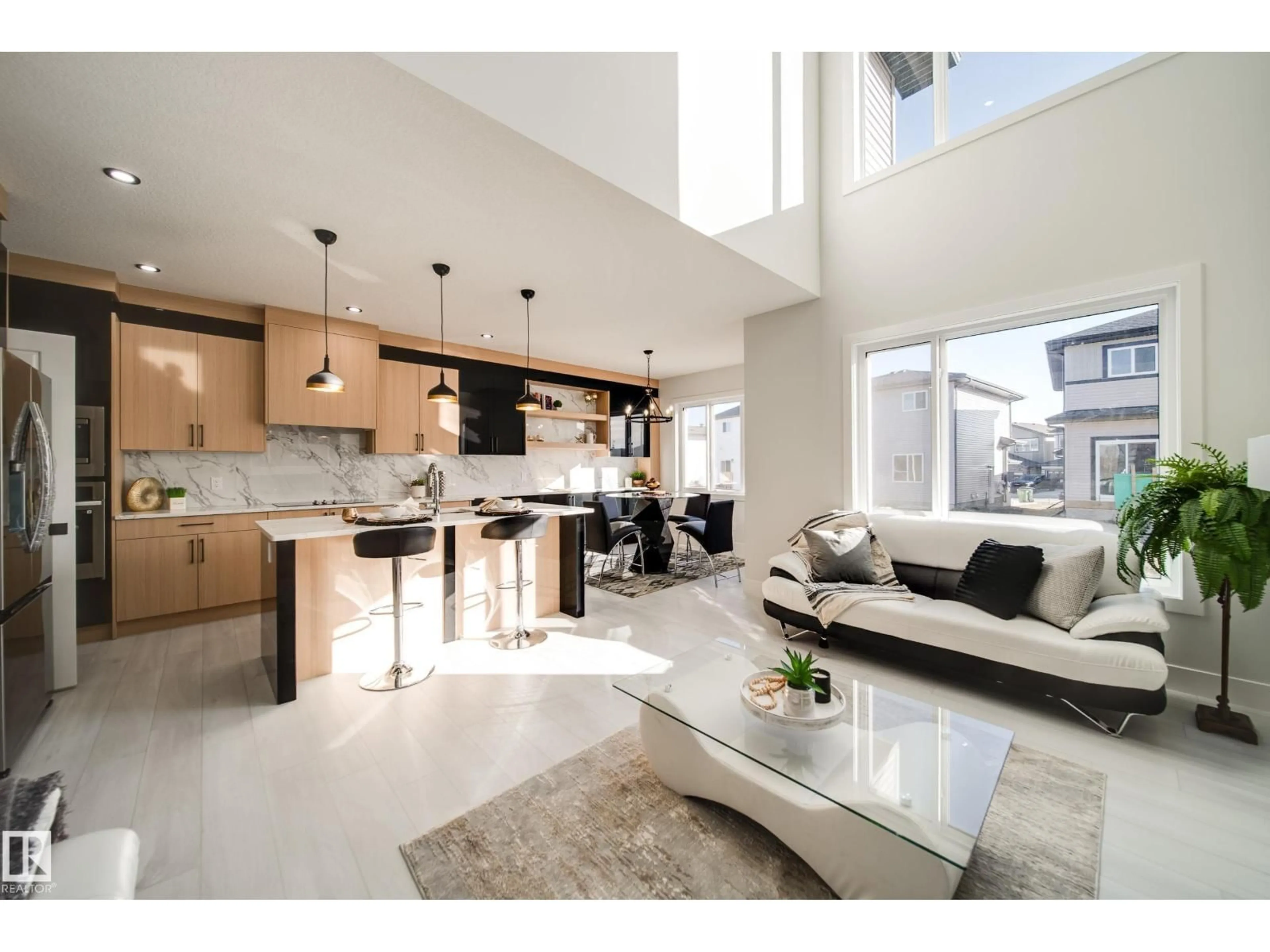 Open concept kitchen, ceramic/tile floor for 8811 183 AV, Edmonton Alberta T5Z0S8