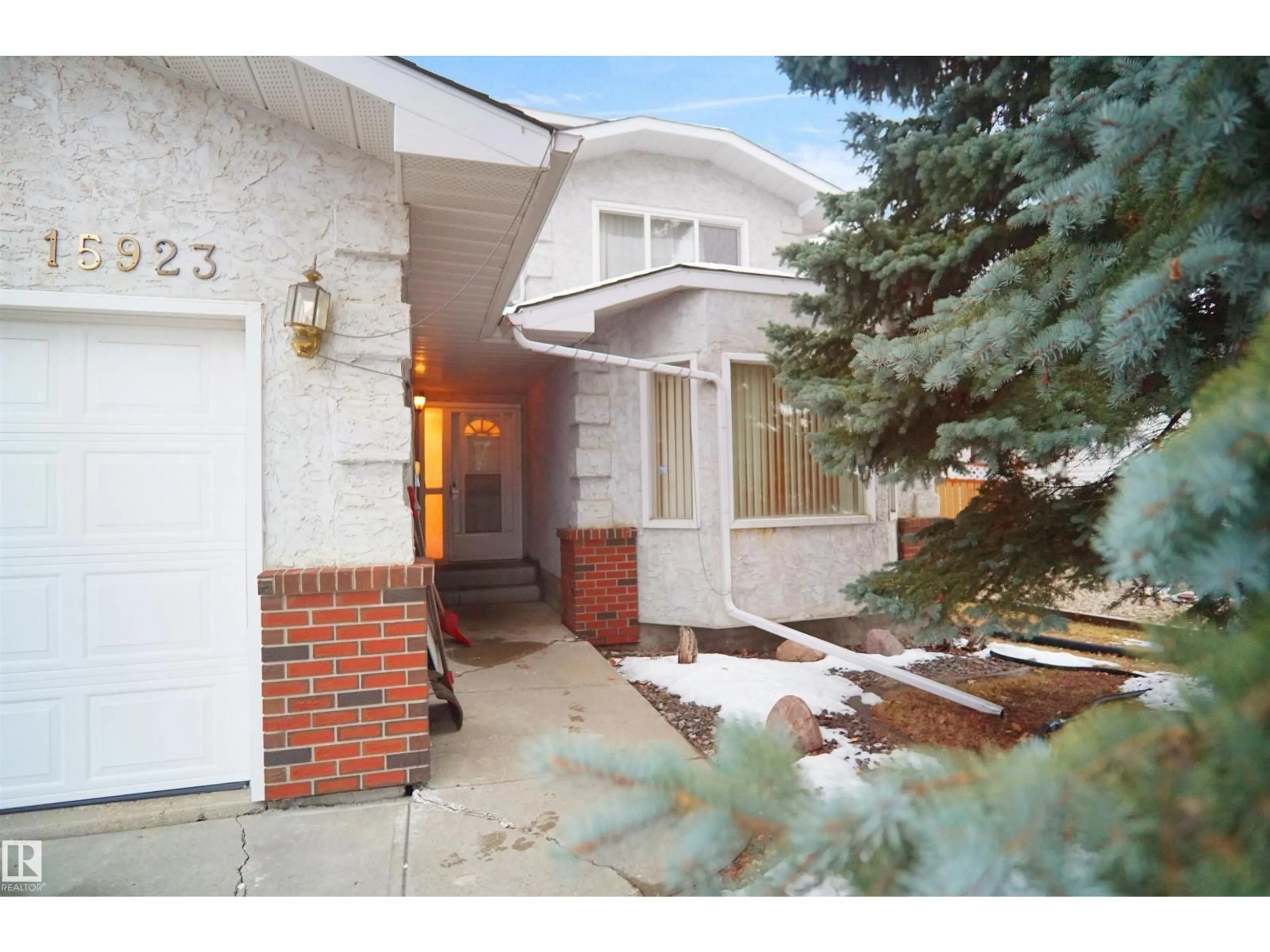 Unknown for NW - 15923 129 ST, Edmonton Alberta T6V1B3