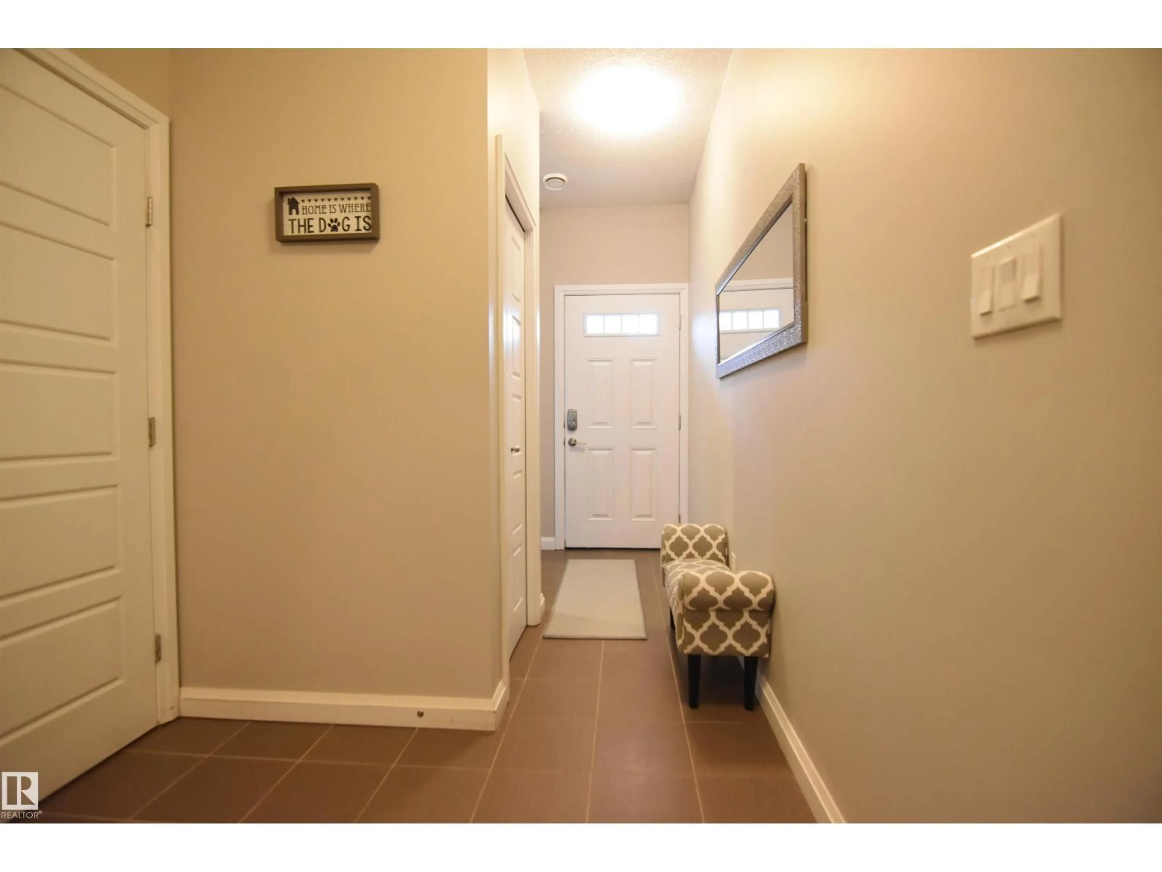 Indoor entryway for #45 - 3710 ALLAN DR, Edmonton Alberta T6W2C4