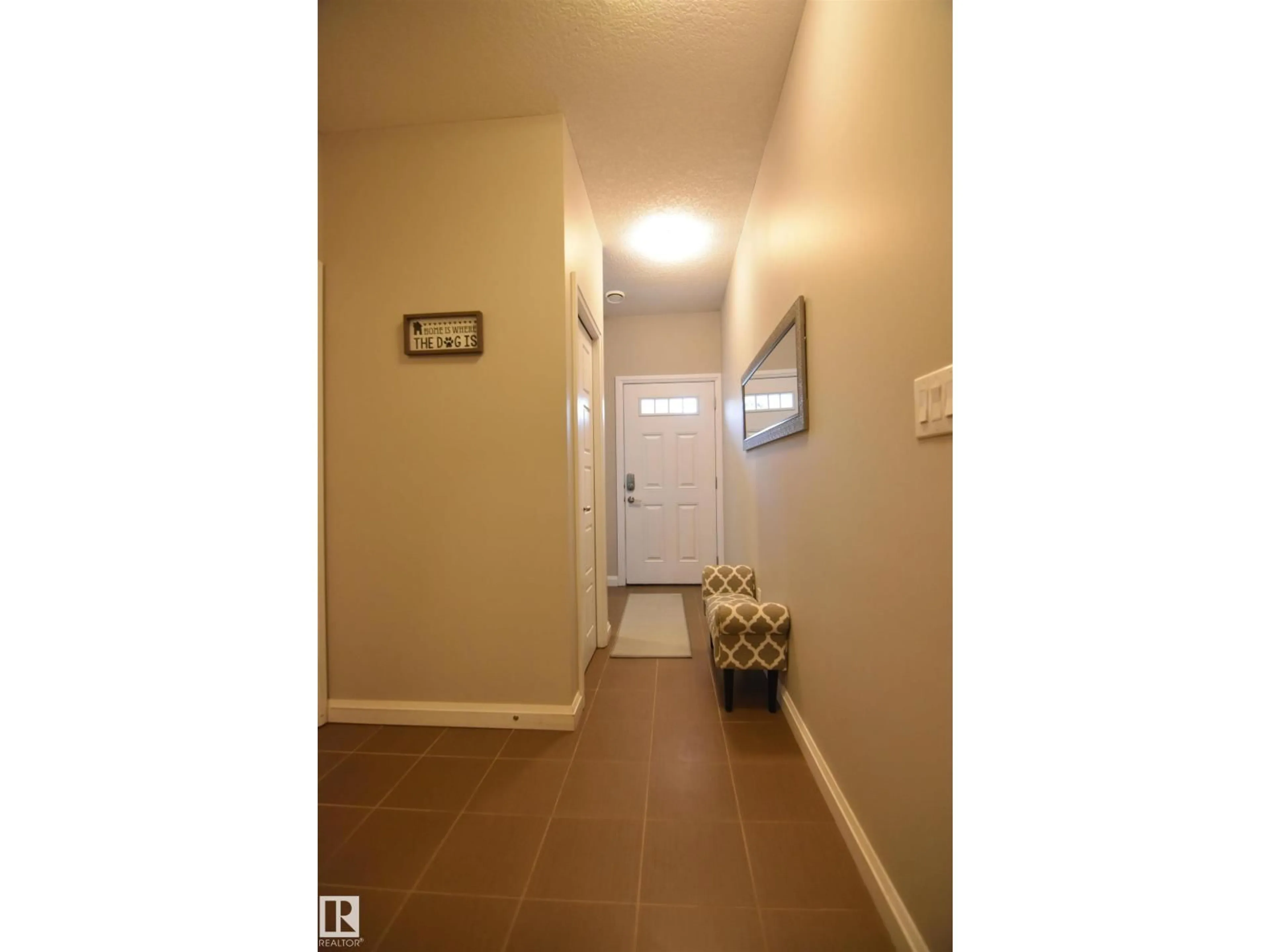 Indoor entryway for #45 - 3710 ALLAN DR, Edmonton Alberta T6W2C4