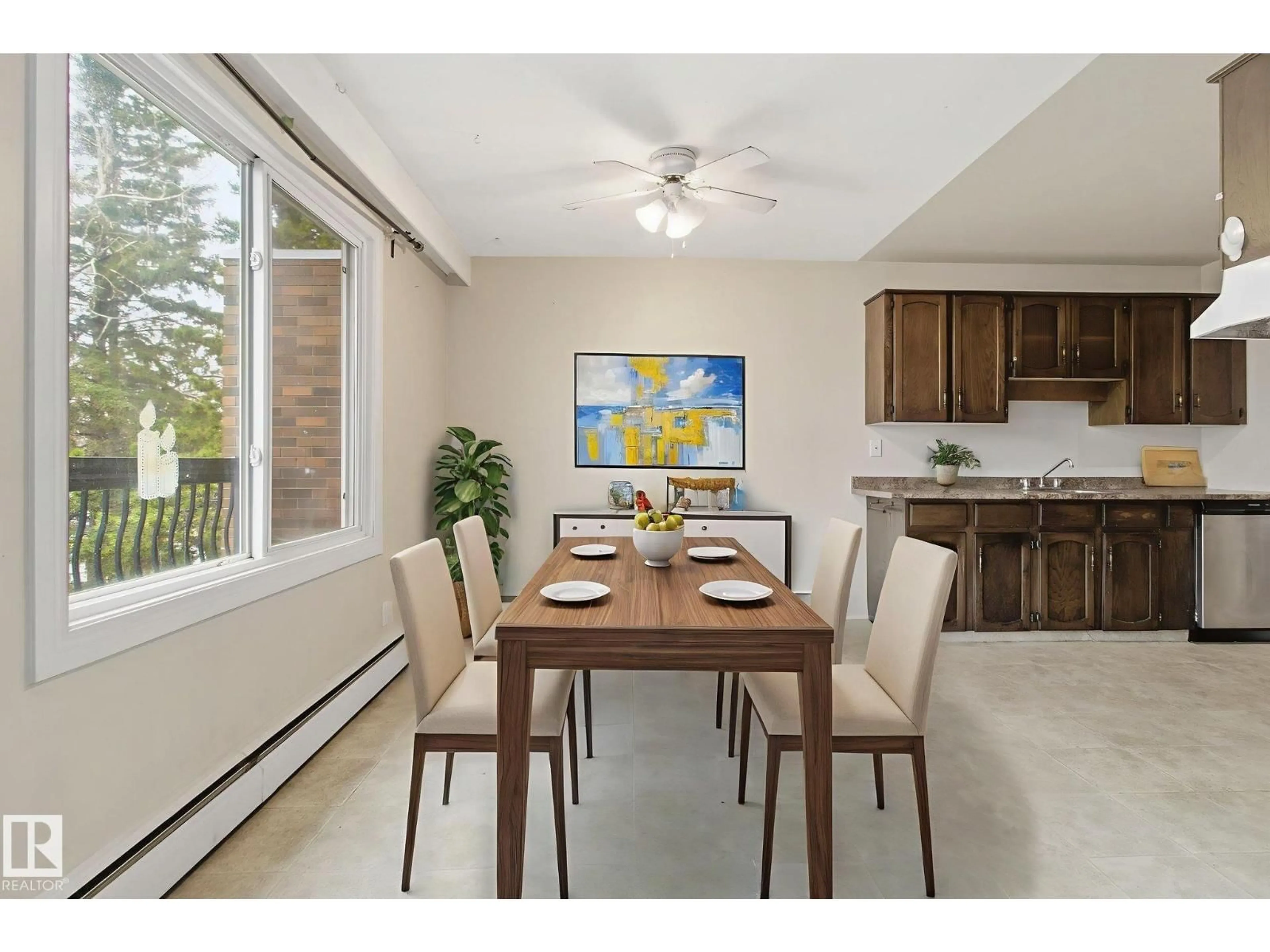 Unknown for 202 - 7815 159 ST, Edmonton Alberta T5R2E1