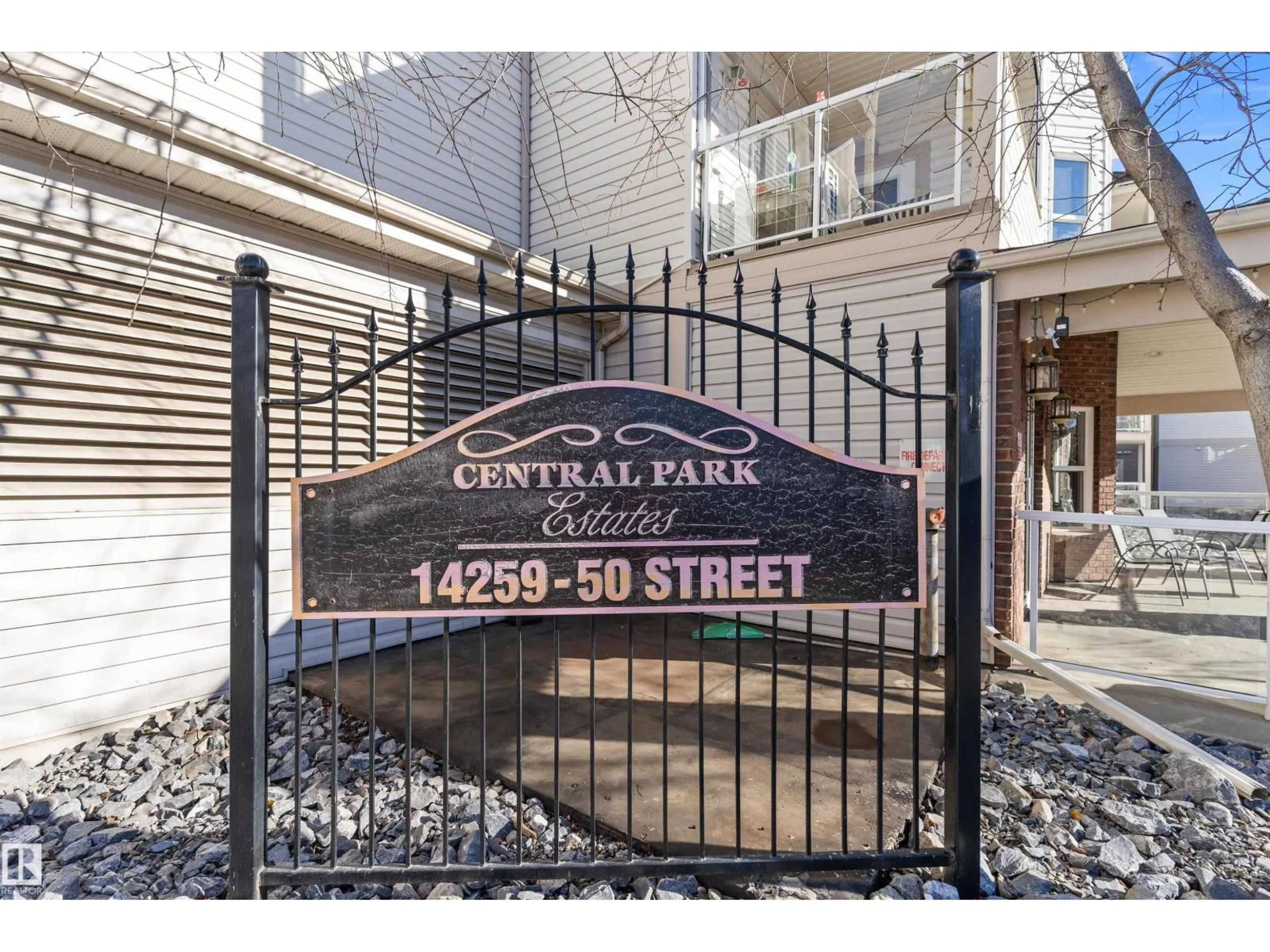 Indoor entryway for #408 - 14259 50 ST, Edmonton Alberta T5A5J2