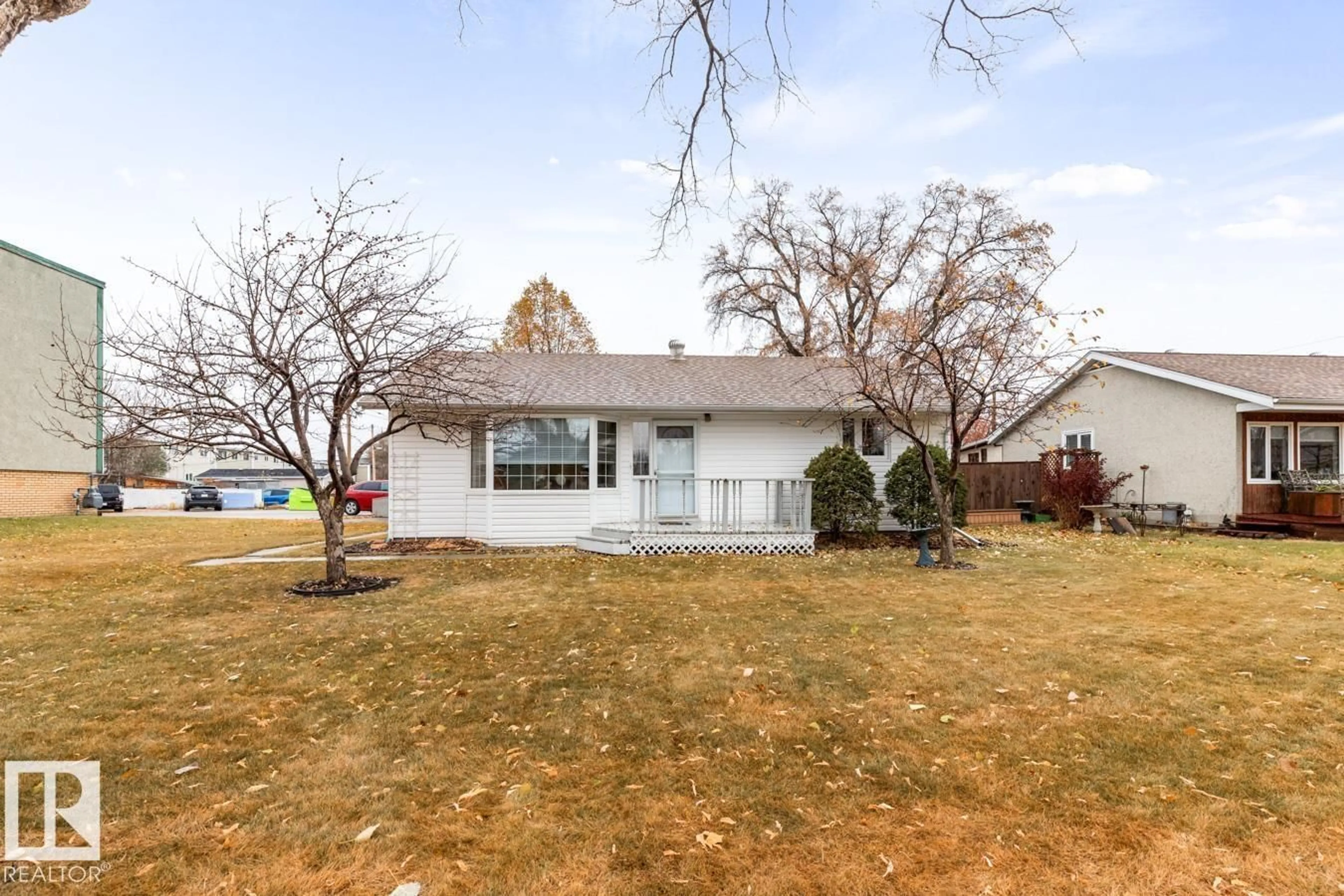 Unknown for 1 ROSS DR, Fort Saskatchewan Alberta T8L2M8