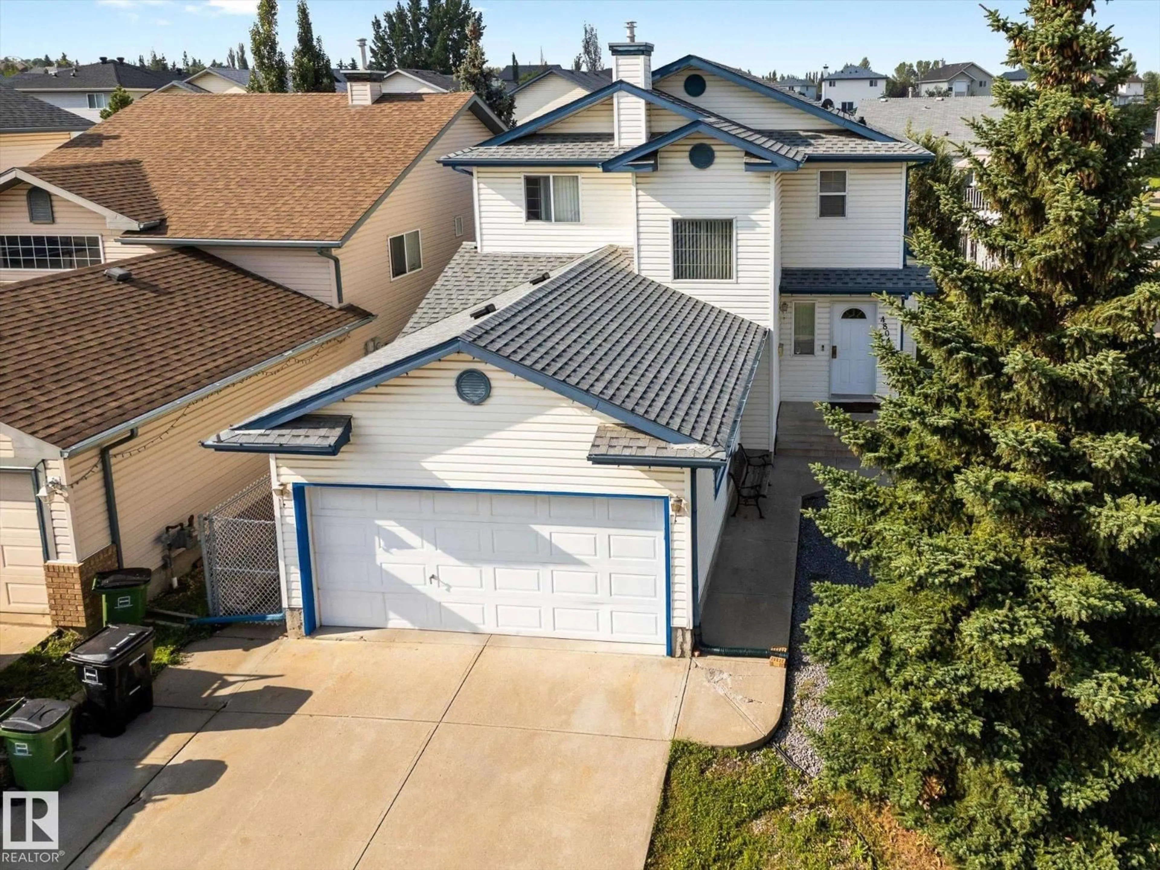 A pic from outside/outdoor area/front of a property/back of a property/a pic from drone, street for NW - 4804 147 AV, Edmonton Alberta T5Y2X2