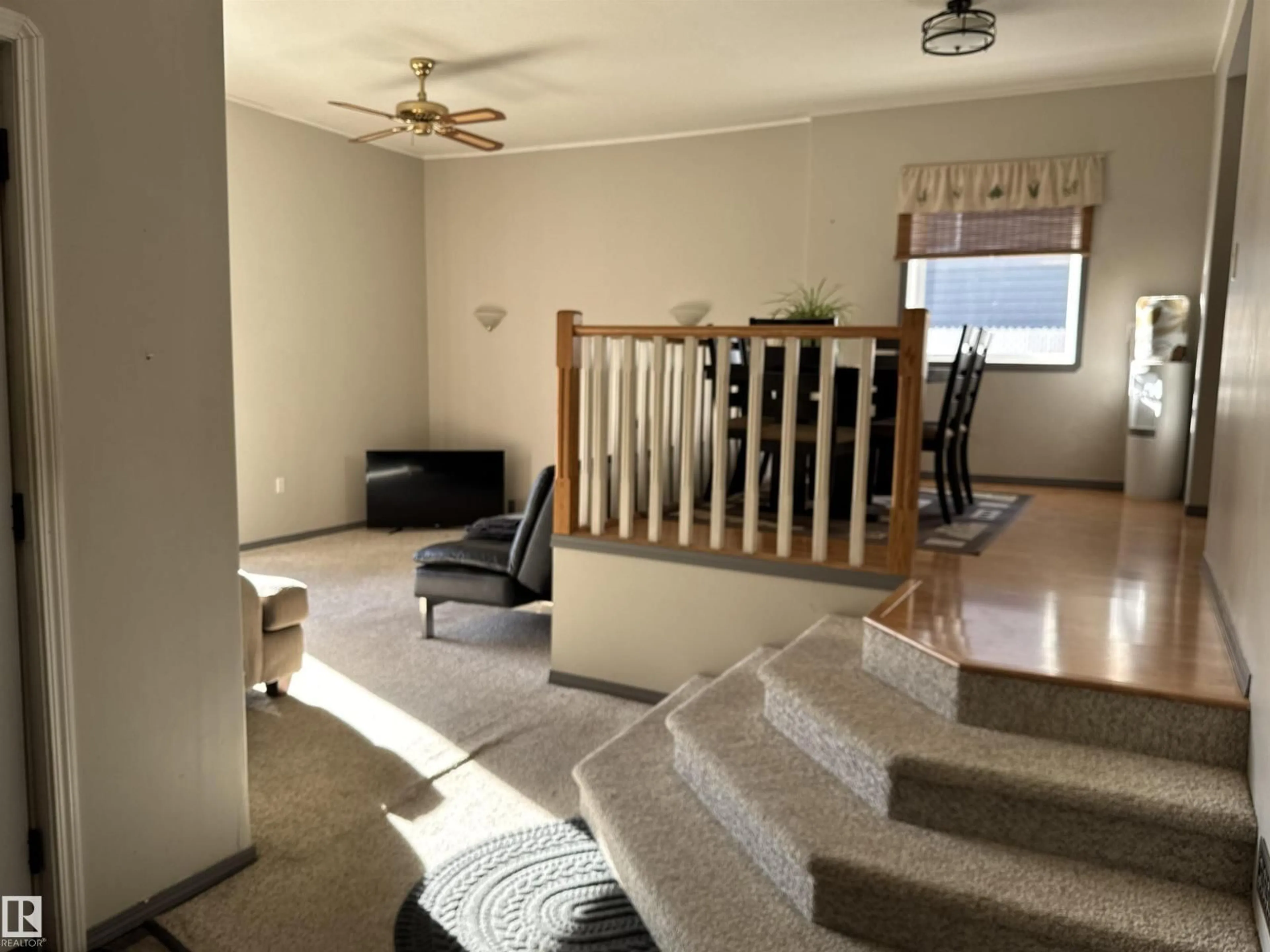 A pic of a room for 4745 49 AV, Drayton Valley Alberta T7A1J3