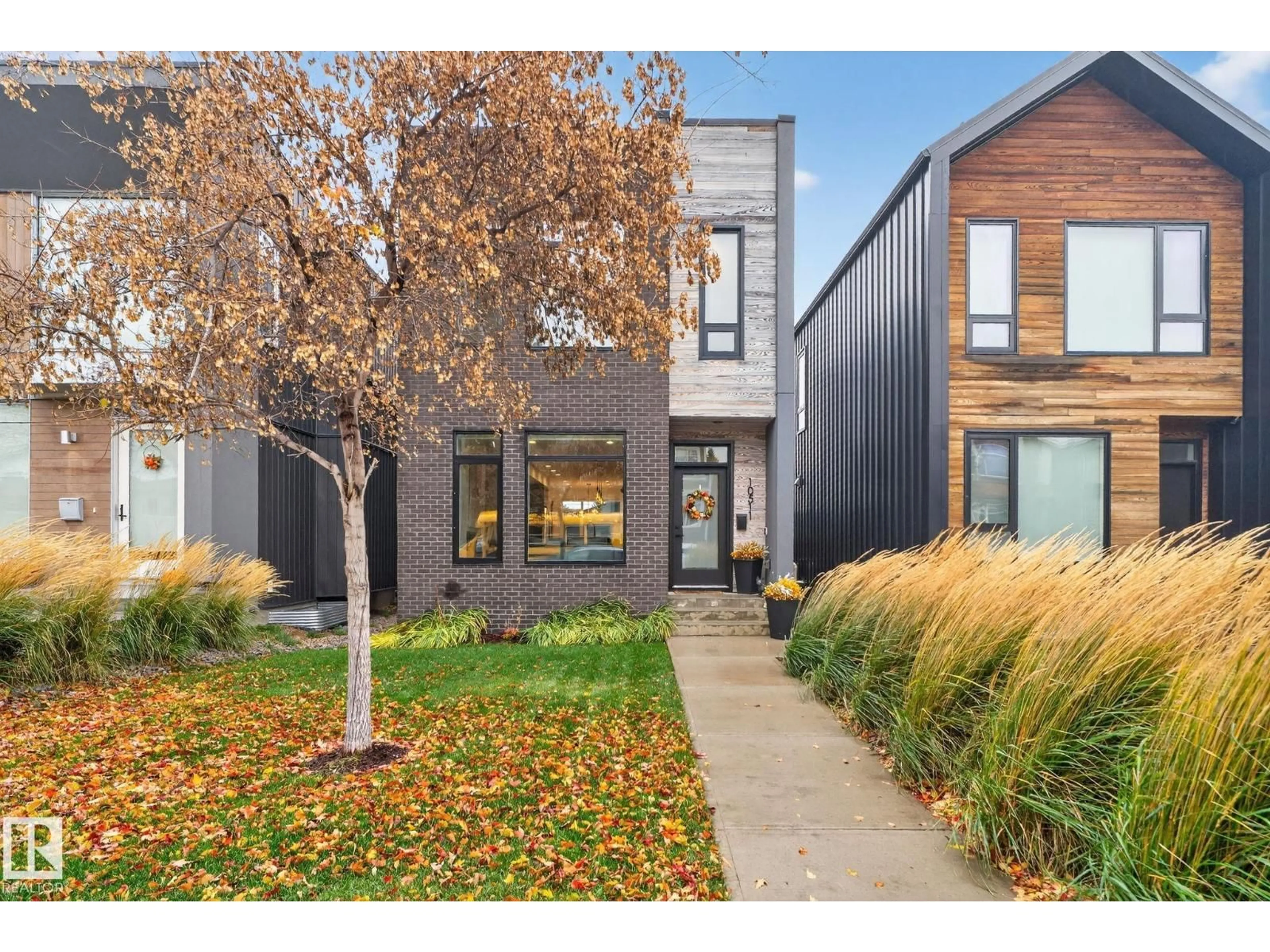 Home with brick exterior material, street for NW - 10511 75 ST, Edmonton Alberta T6A2Z6