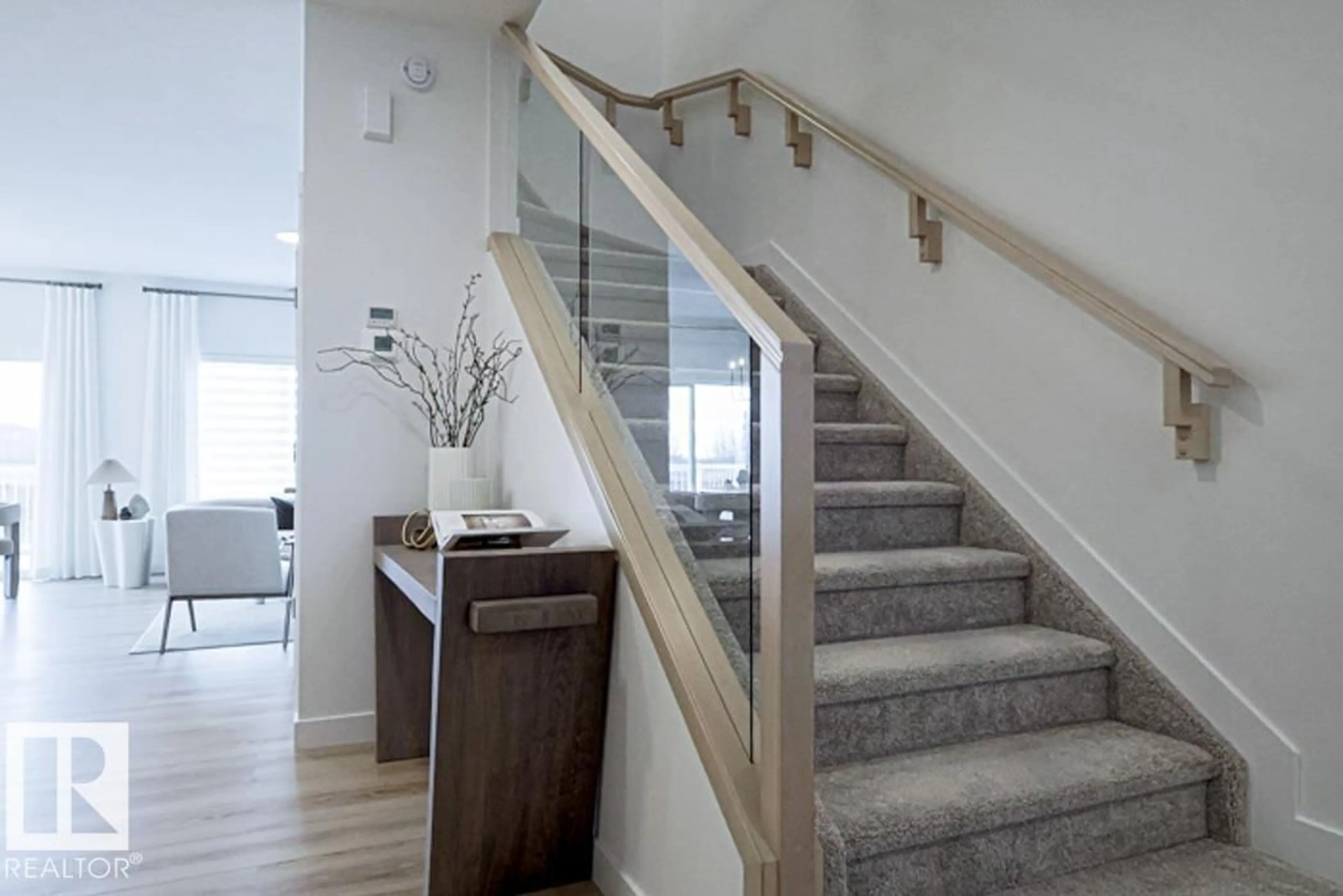 Stairs for NW - 2503 194 ST, Edmonton Alberta T6M1P5