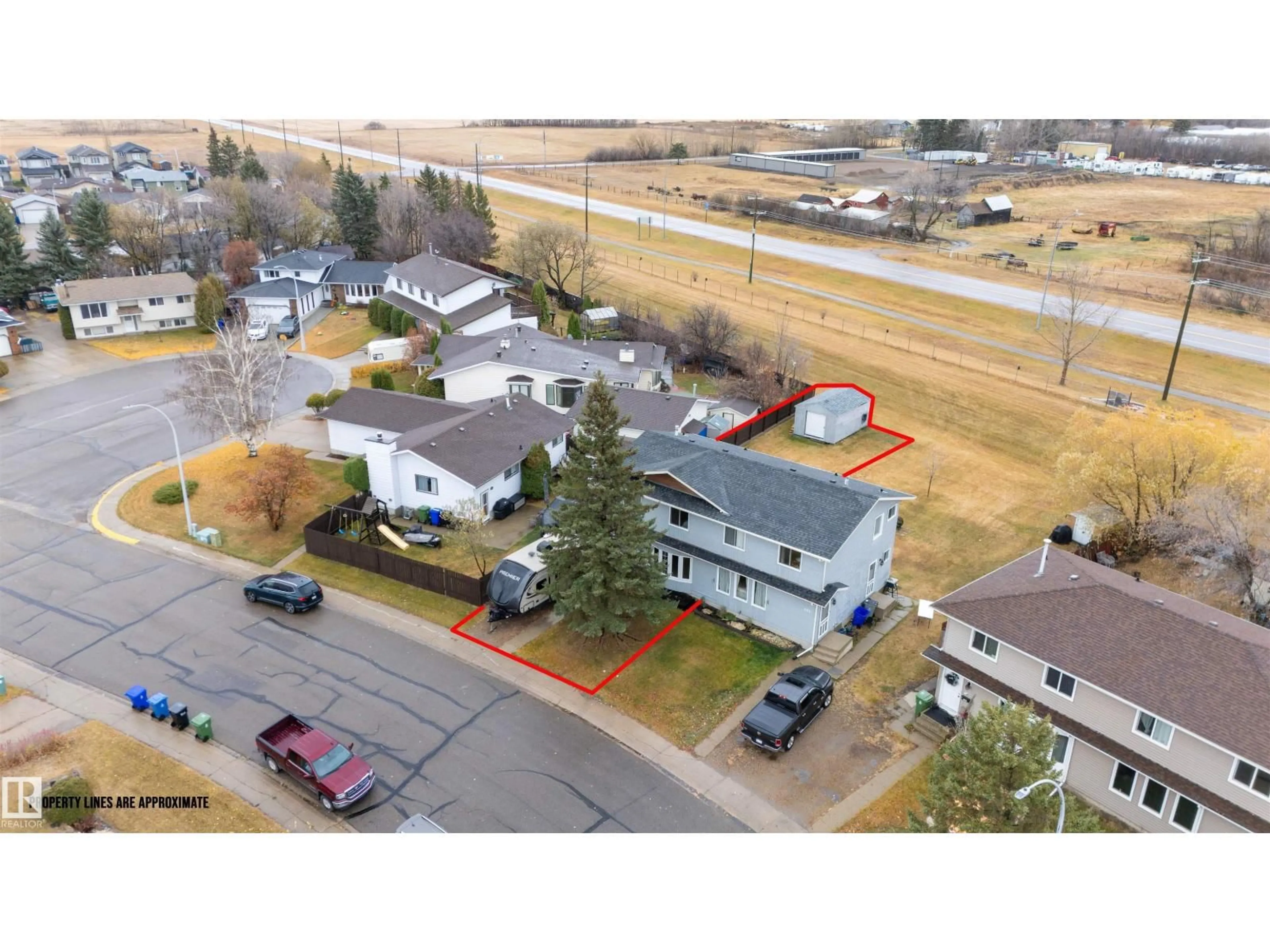 A pic from outside/outdoor area/front of a property/back of a property/a pic from drone, street for 4629 53 AV, Bruderheim Alberta T0B0S0