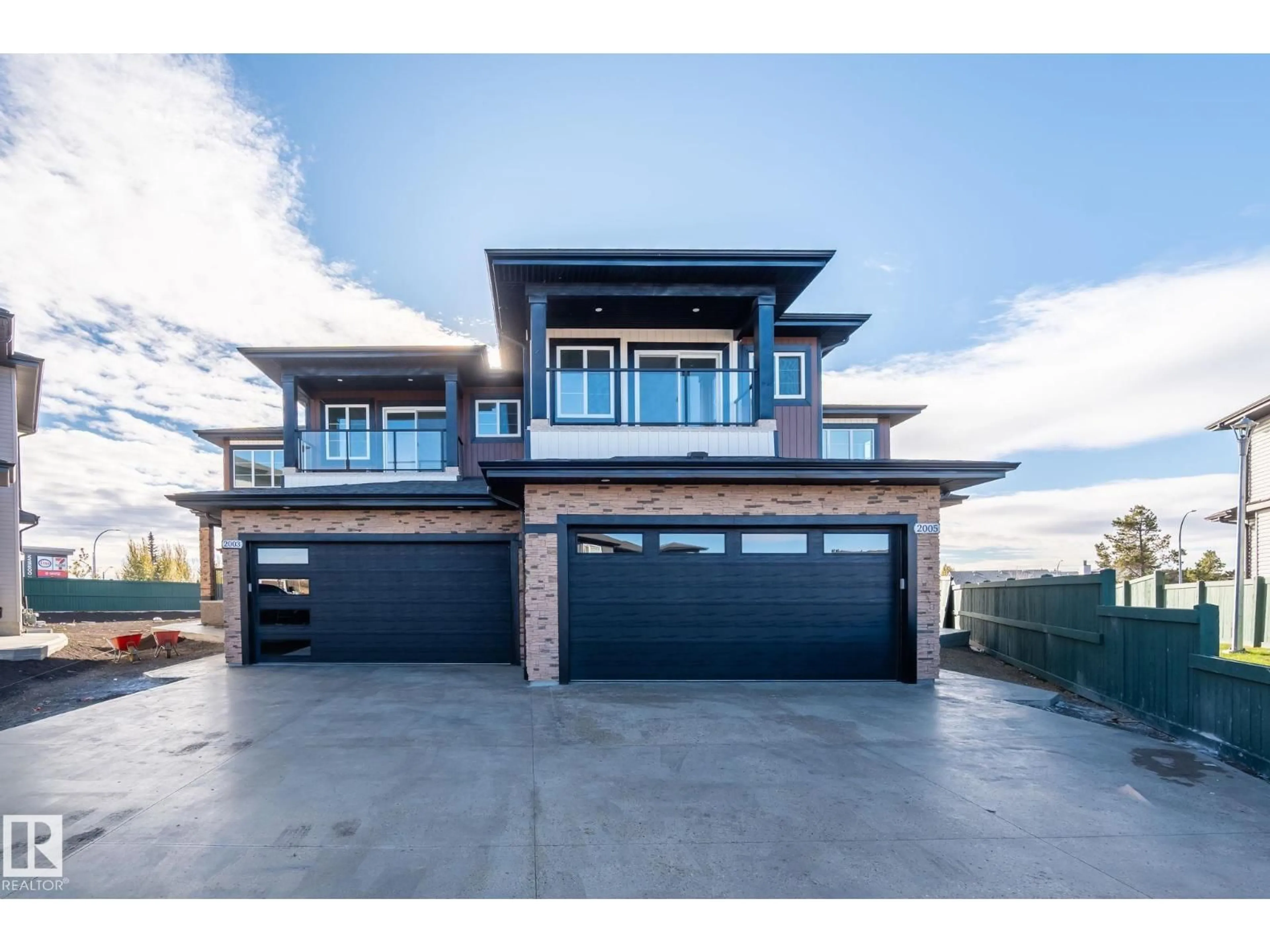 Unknown for 2005 154 AV, Edmonton Alberta T5Y4H7