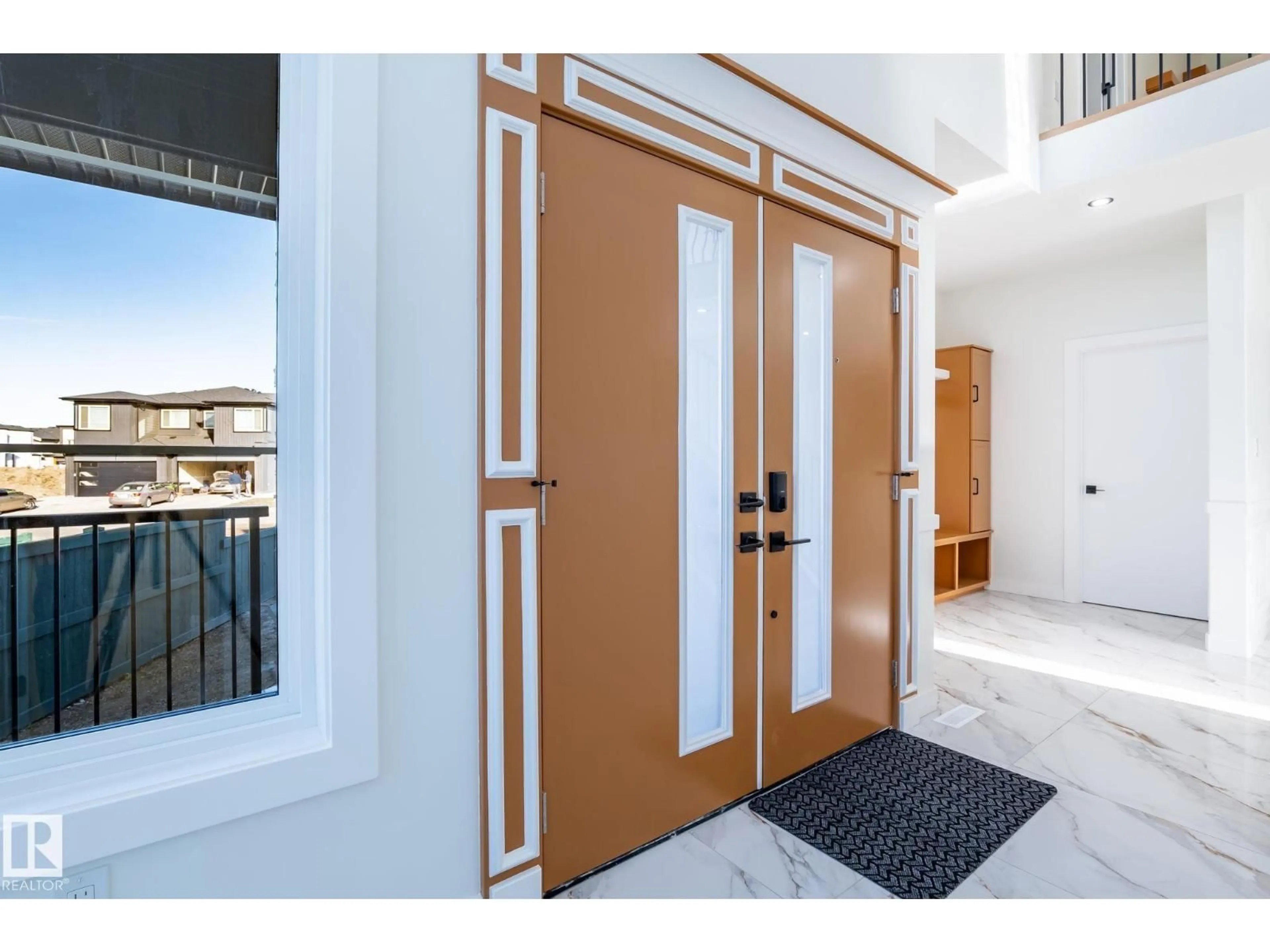 Indoor entryway for 2005 154 AV, Edmonton Alberta T5Y4H7