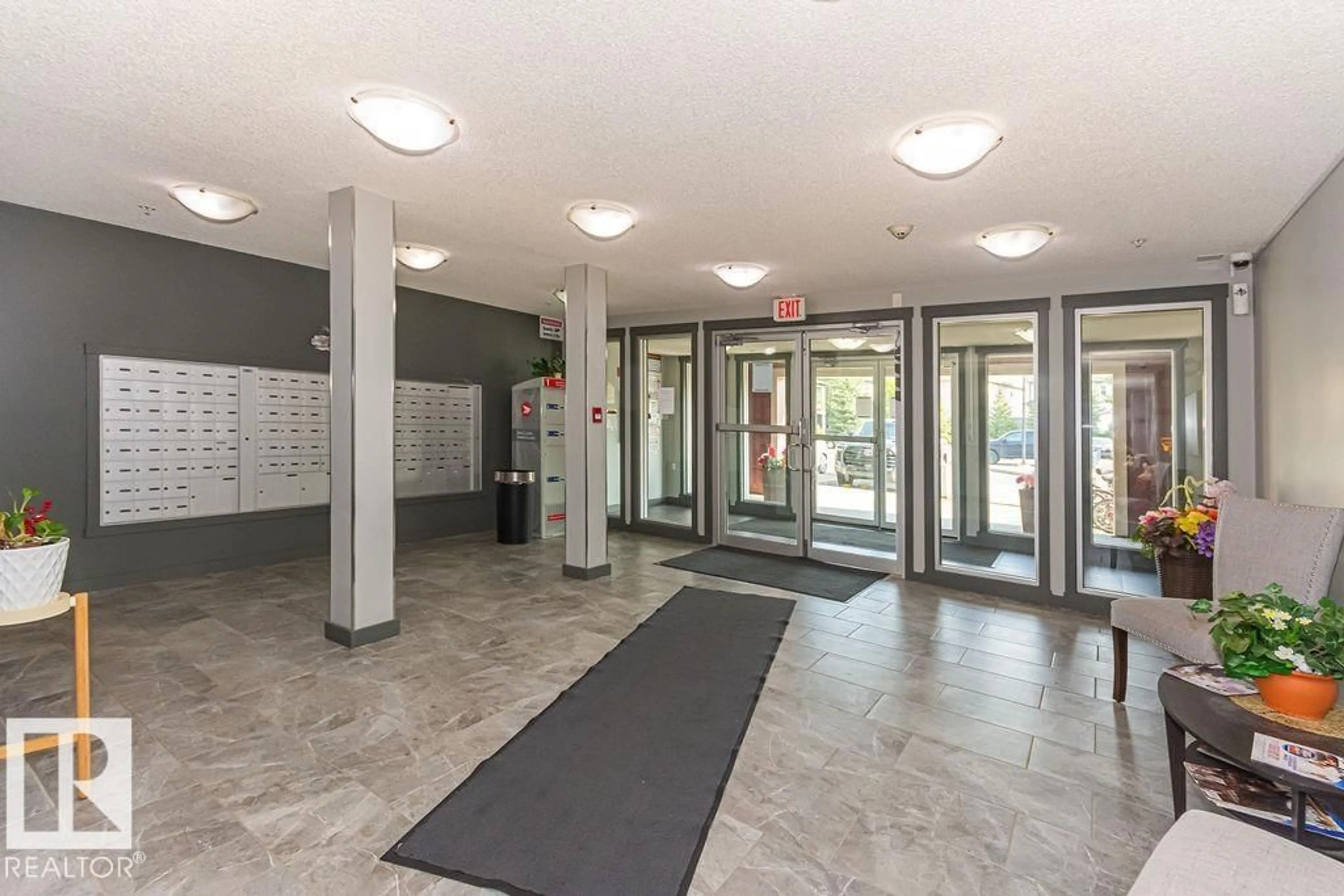 Indoor foyer for #421 - 5370 CHAPPELLE RD, Edmonton Alberta T6W3L5