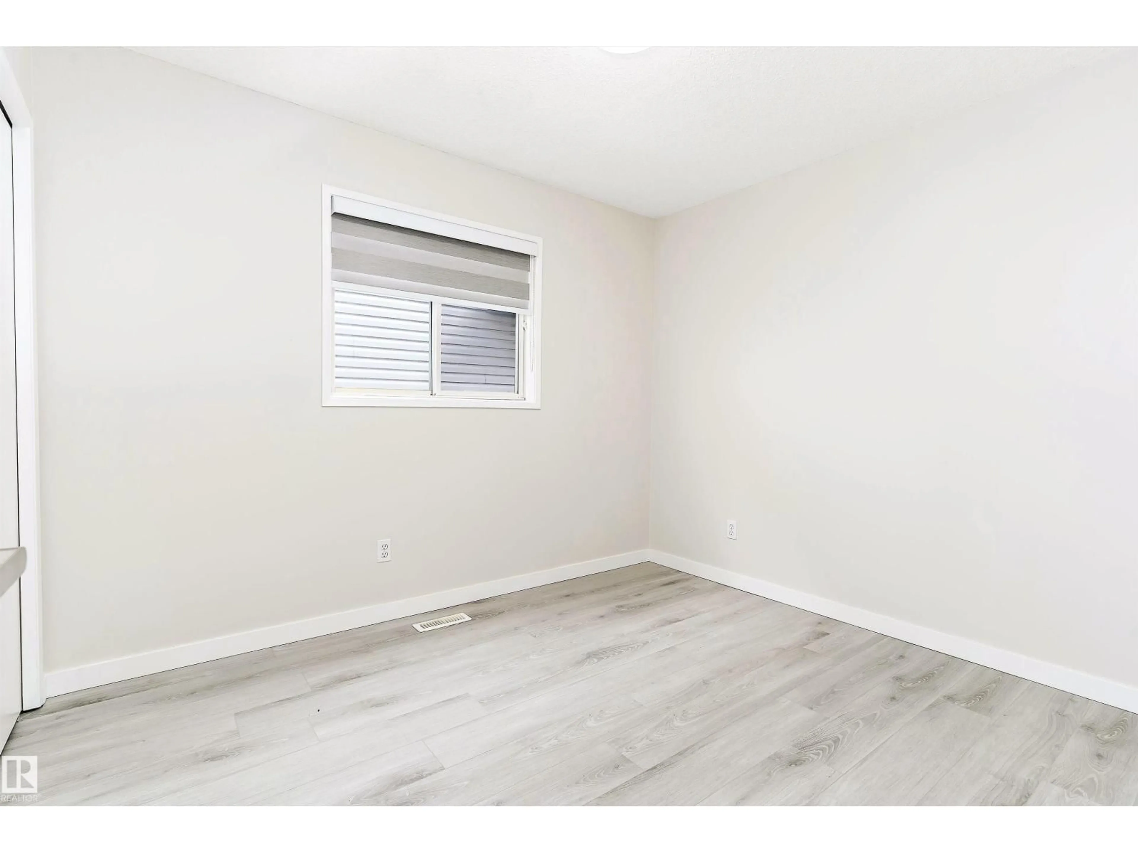 A pic of a room for NW - 12828 144 AV, Edmonton Alberta T6V1C7