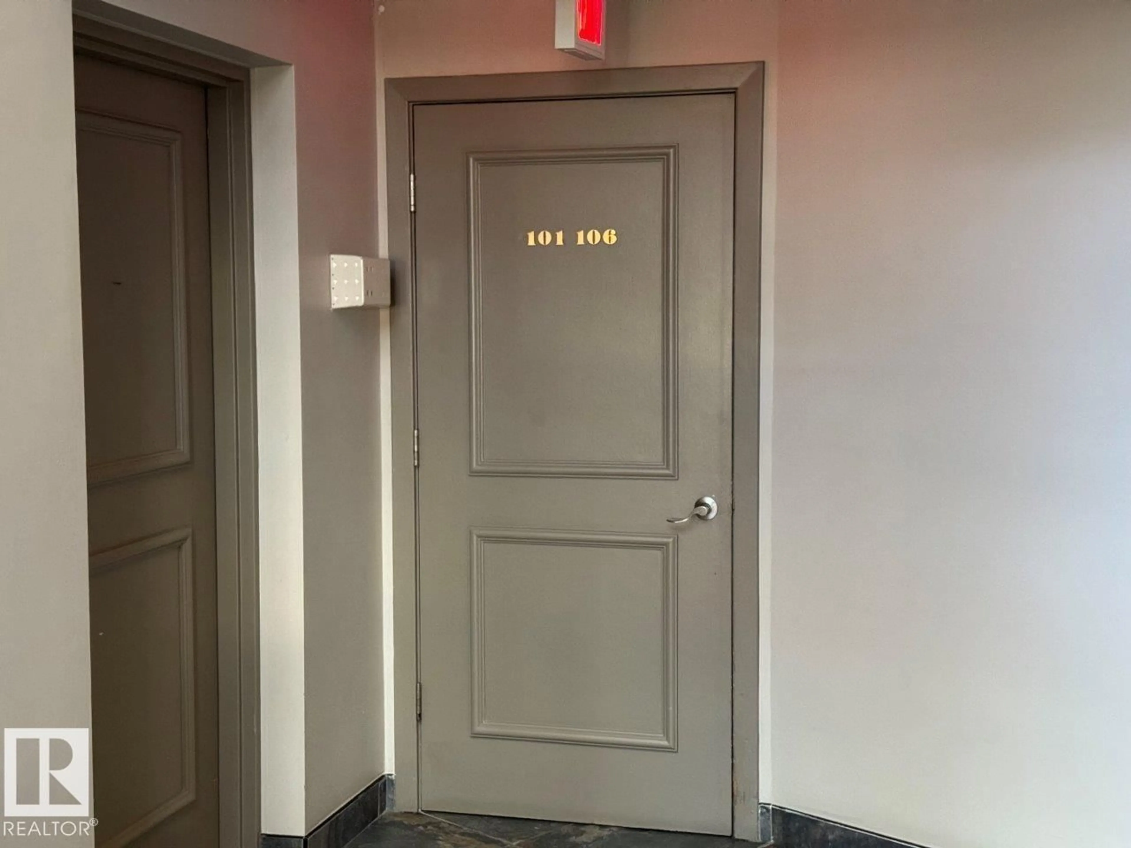 Indoor foyer for #213 - 5520 RIVERBEND RD, Edmonton Alberta T6H5G9