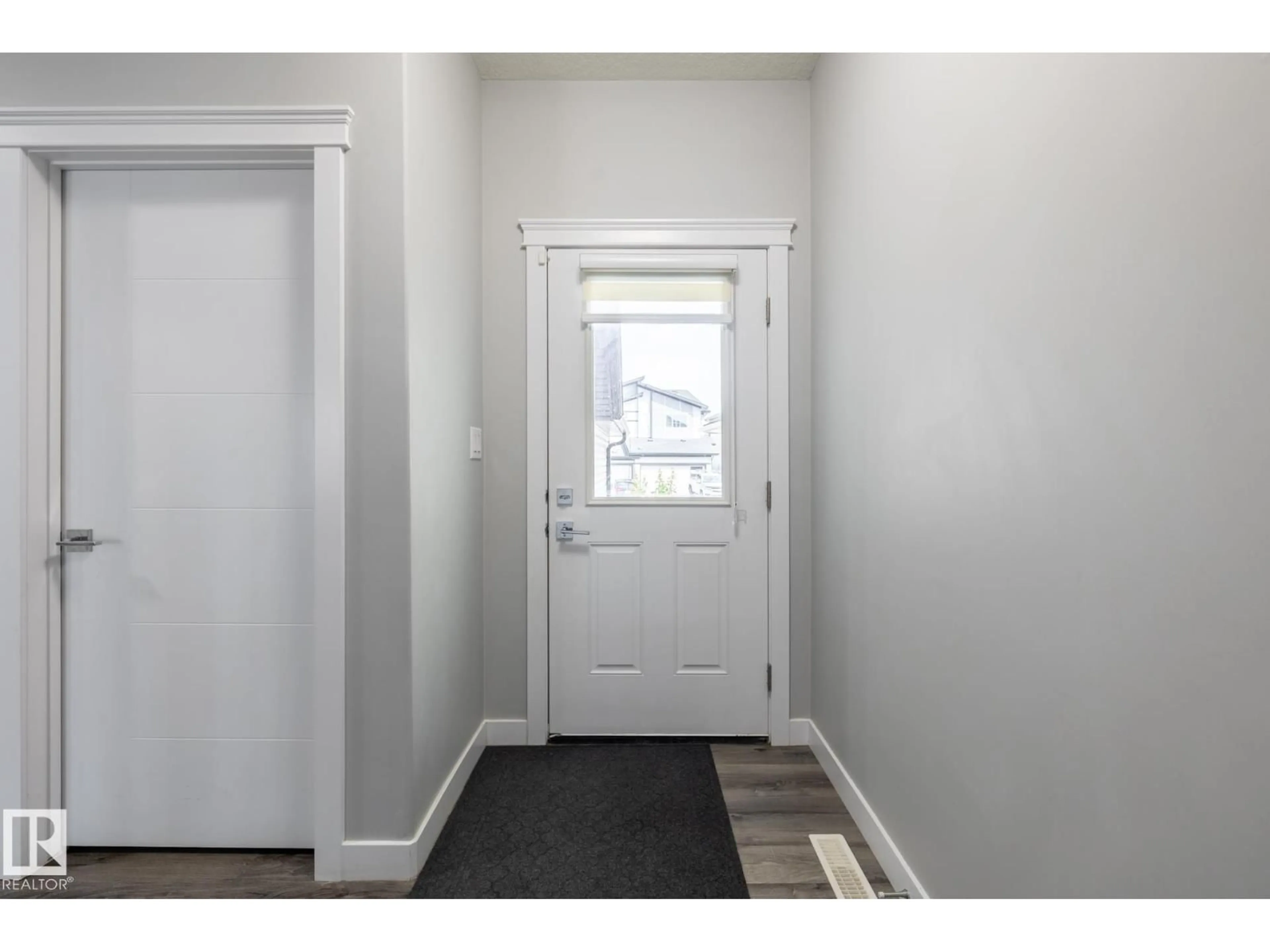 Indoor entryway for SW - 9327 COOPER BEND BN, Edmonton Alberta T6W4A4