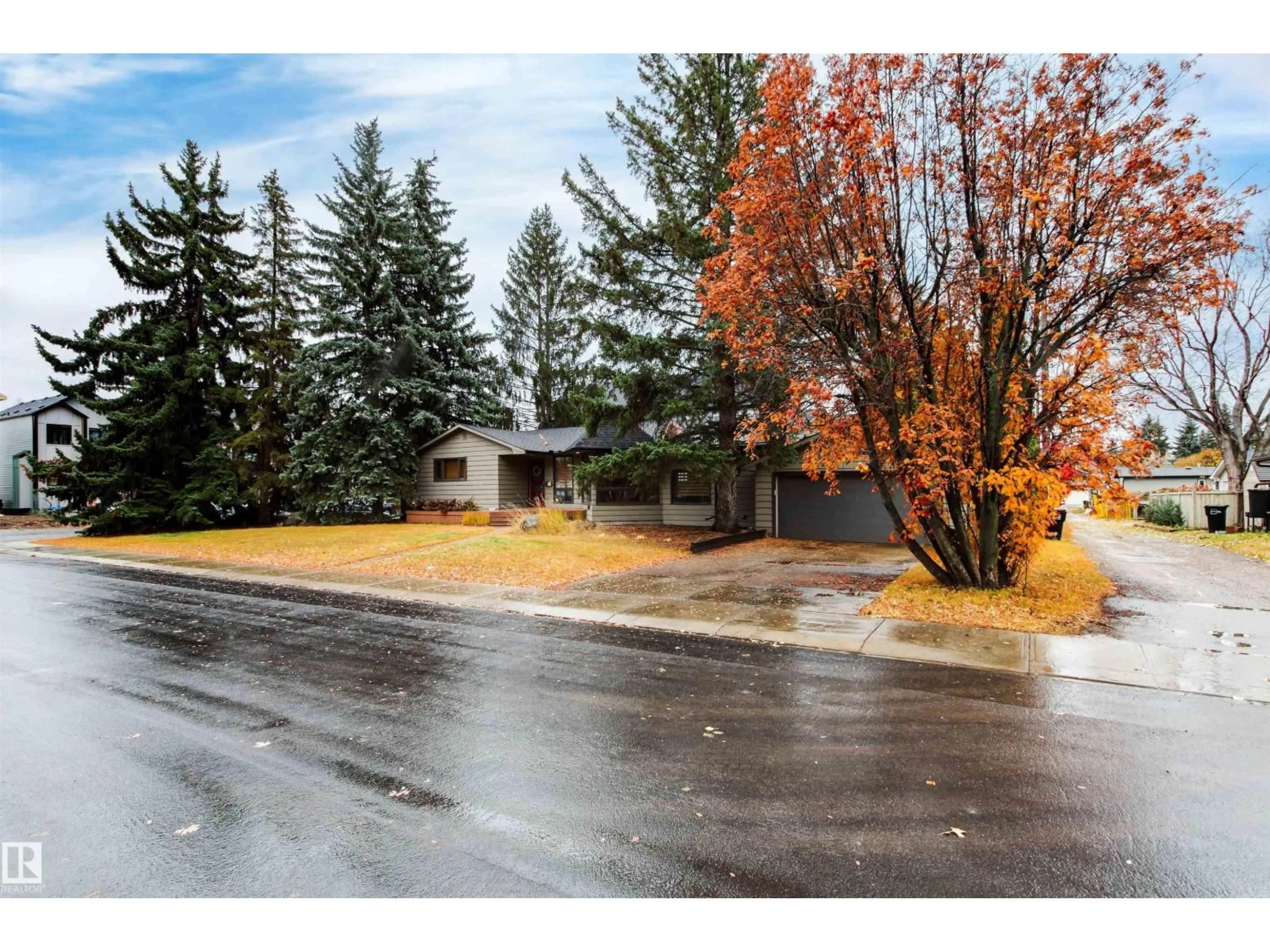 Unknown for 14403 83 AV, Edmonton Alberta T5R3T7