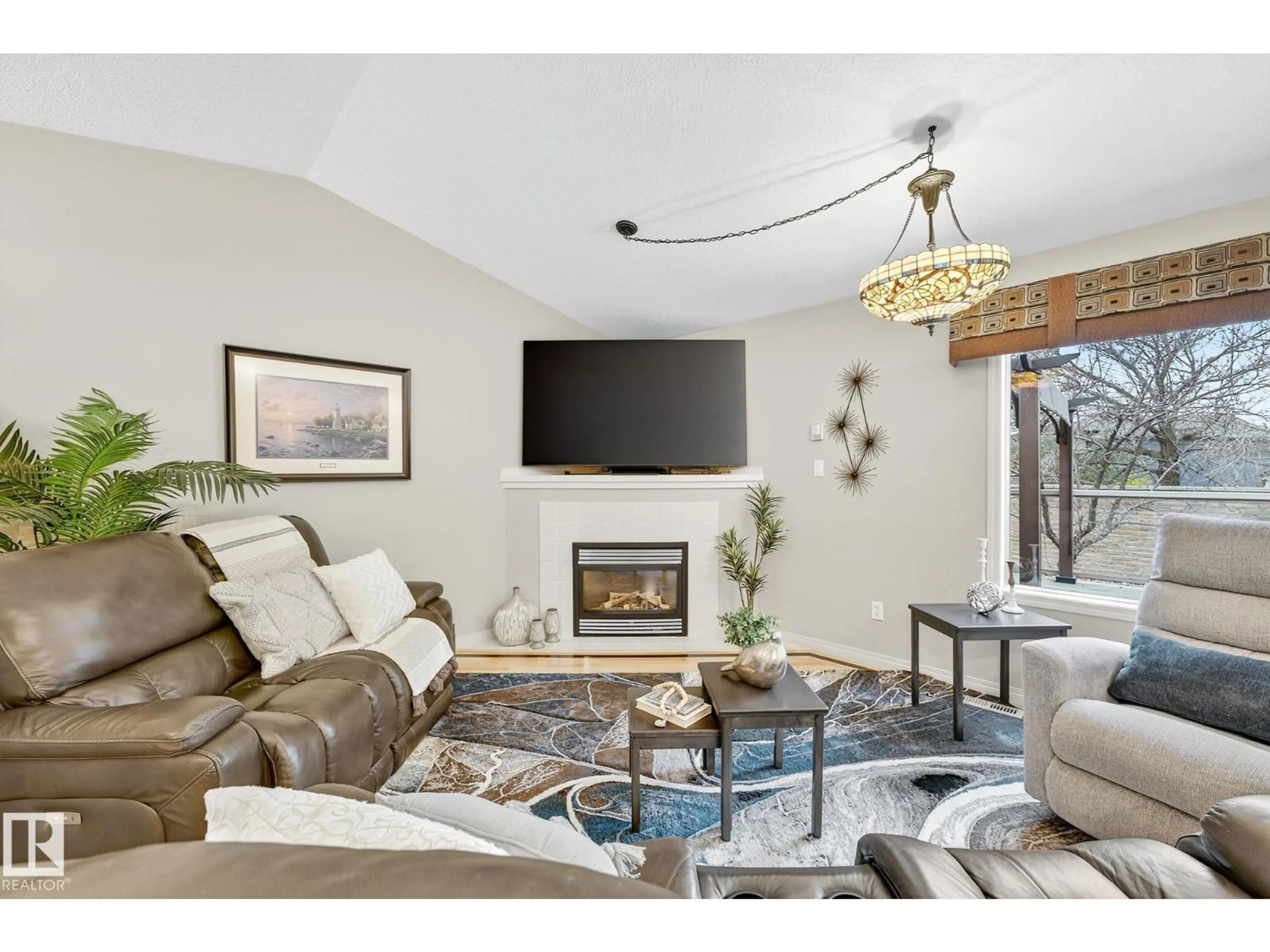 Living room with furniture, unknown for 57B - 33 ERIN RIDGE DR, St. Albert Alberta T8N6G1