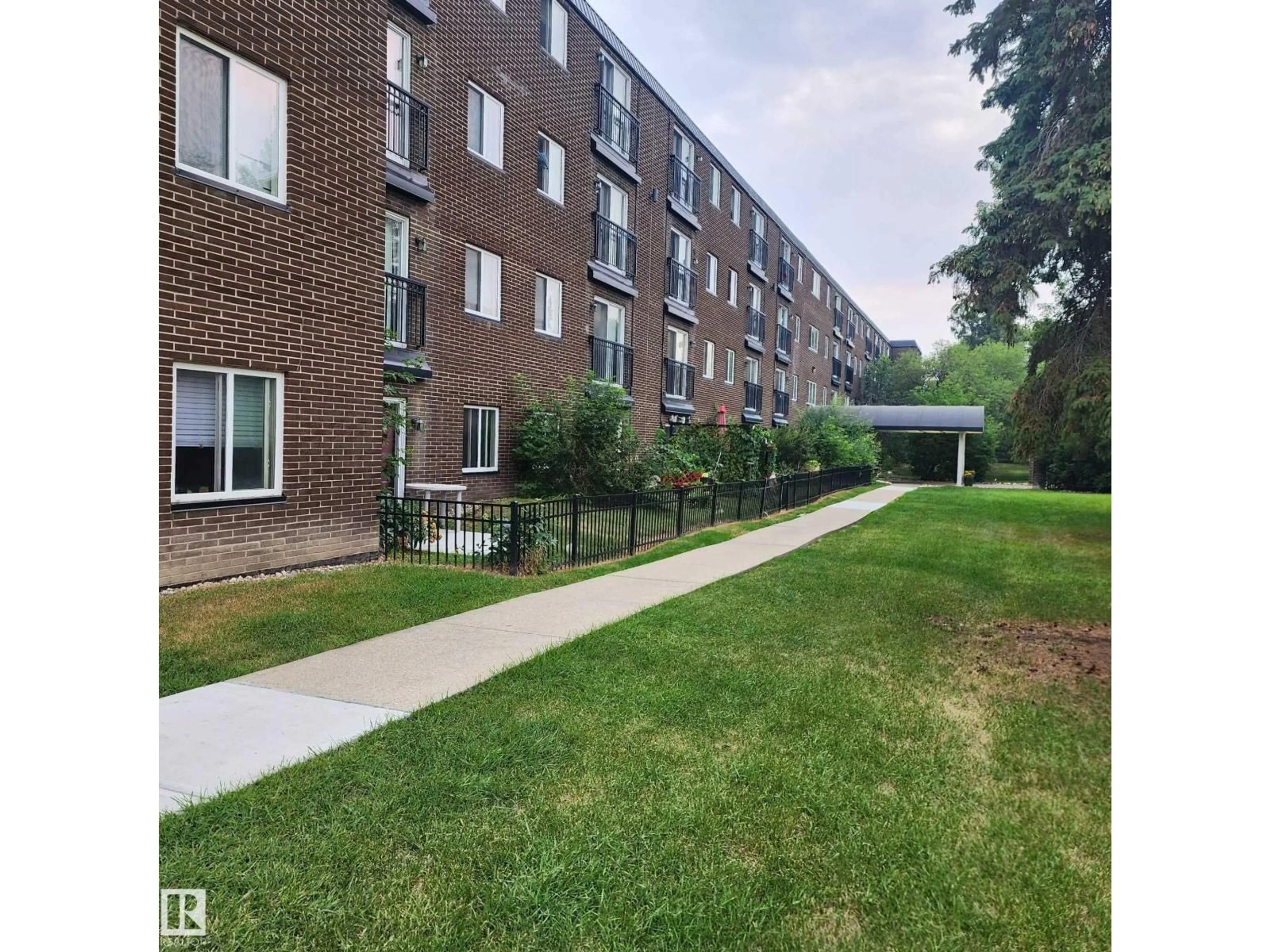 Unknown for #406 - 10616 156 ST, Edmonton Alberta T5P2S1