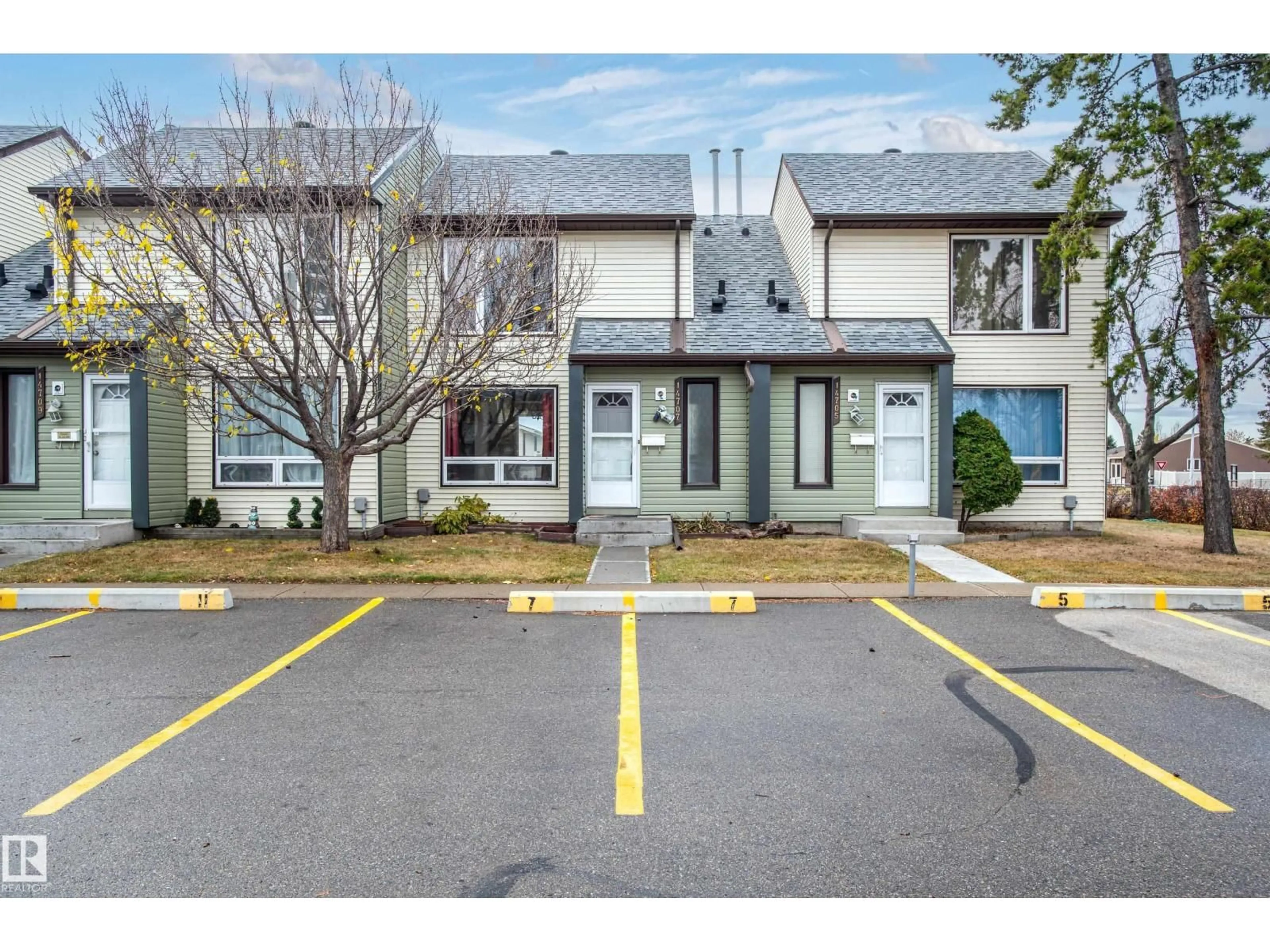 Unknown for 14707 25 STREET, Edmonton Alberta T5Y2E8