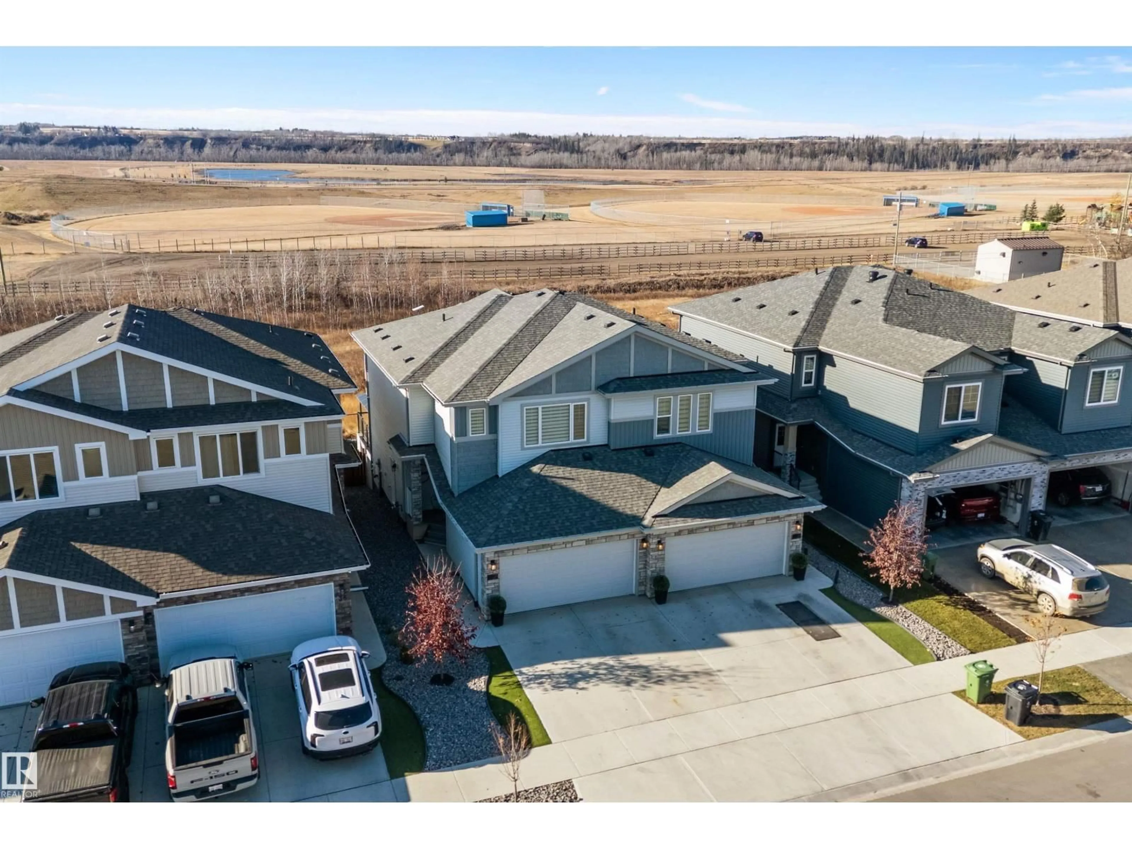 A pic from outside/outdoor area/front of a property/back of a property/a pic from drone, street for 40 WILTREE TC, Fort Saskatchewan Alberta T8L0X6
