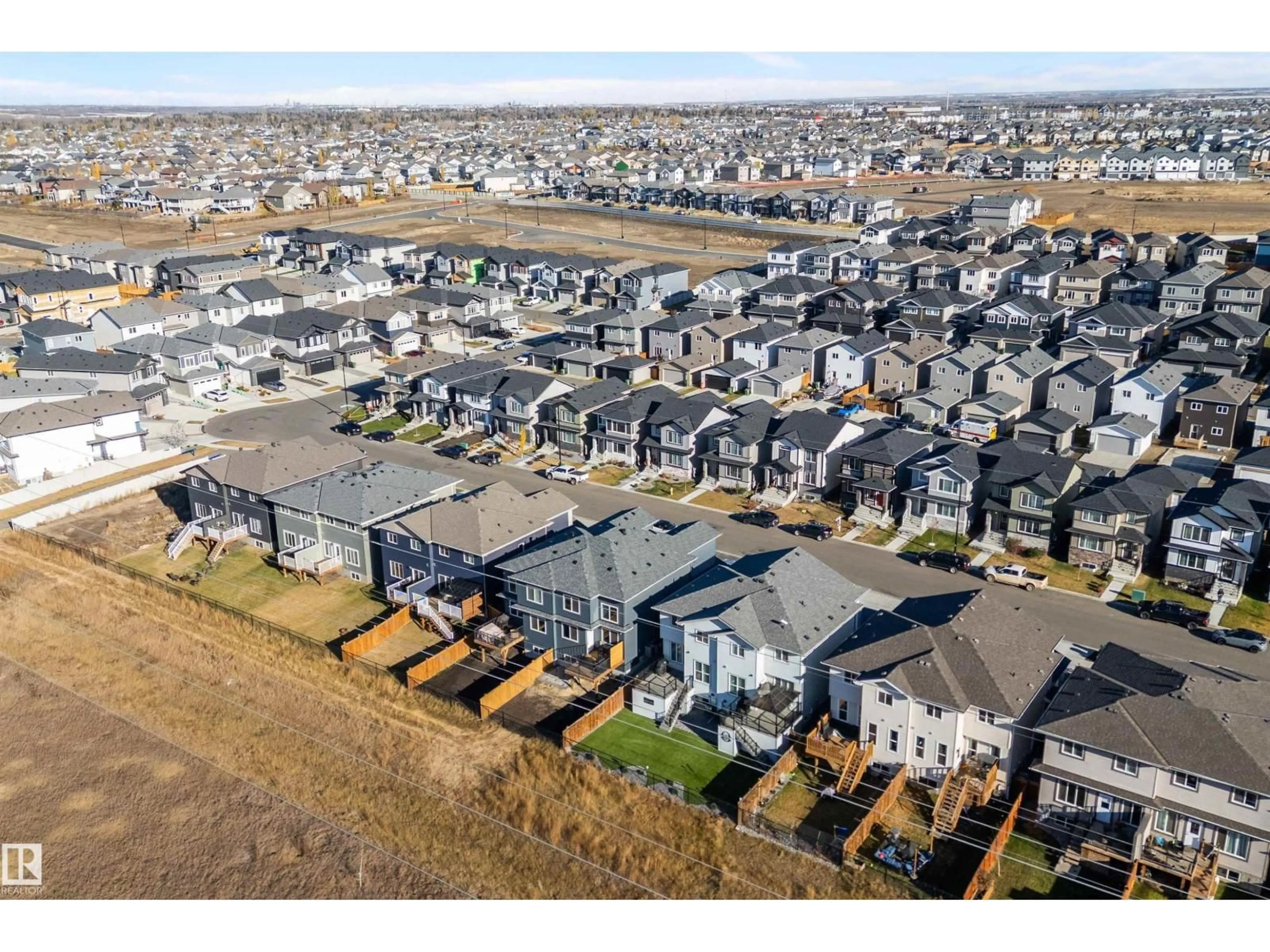 A pic from outside/outdoor area/front of a property/back of a property/a pic from drone, street for 40 WILTREE TC, Fort Saskatchewan Alberta T8L0X6
