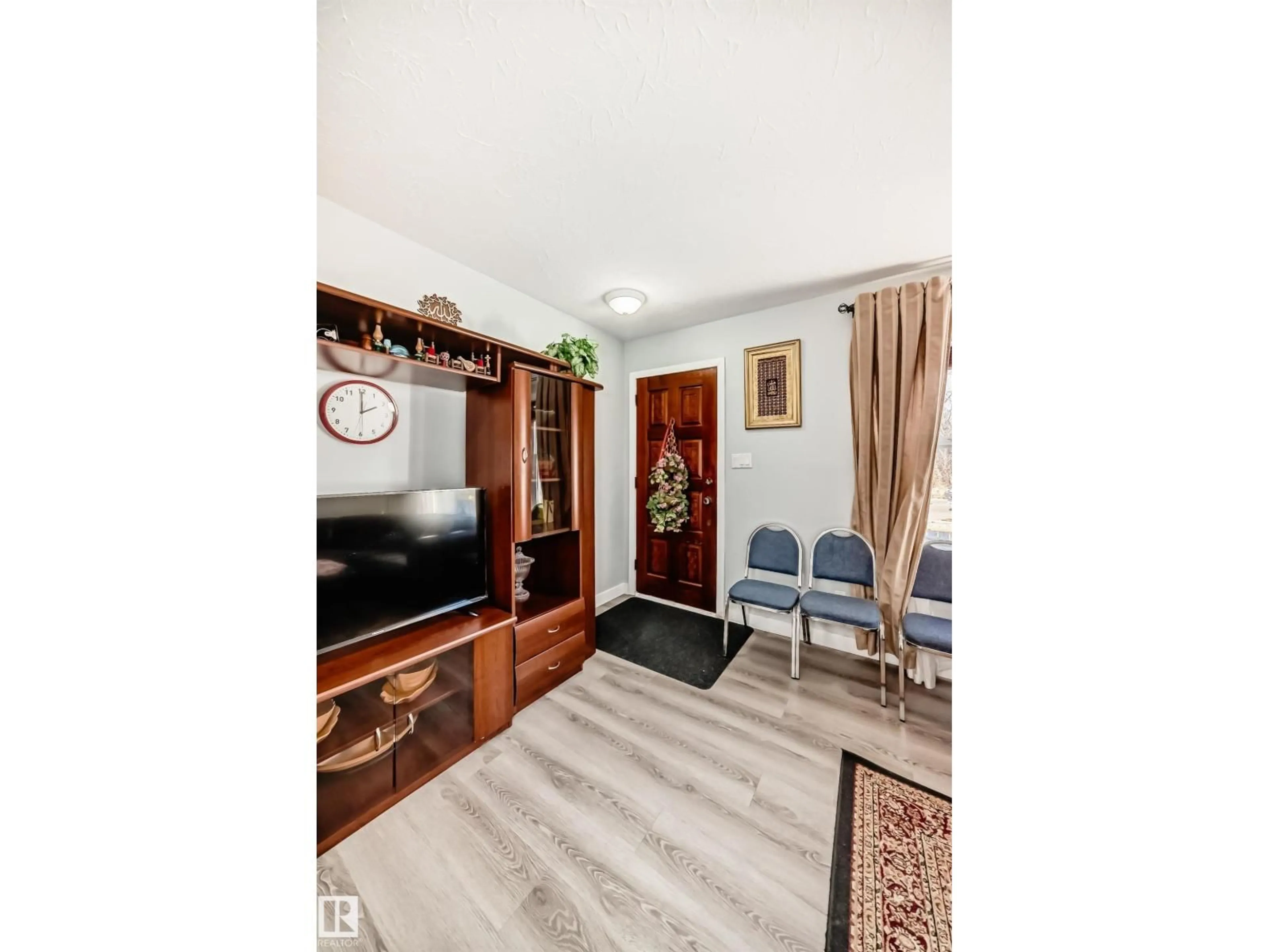 Unknown for NW - 13119 135 ST, Edmonton Alberta T5L1Y6