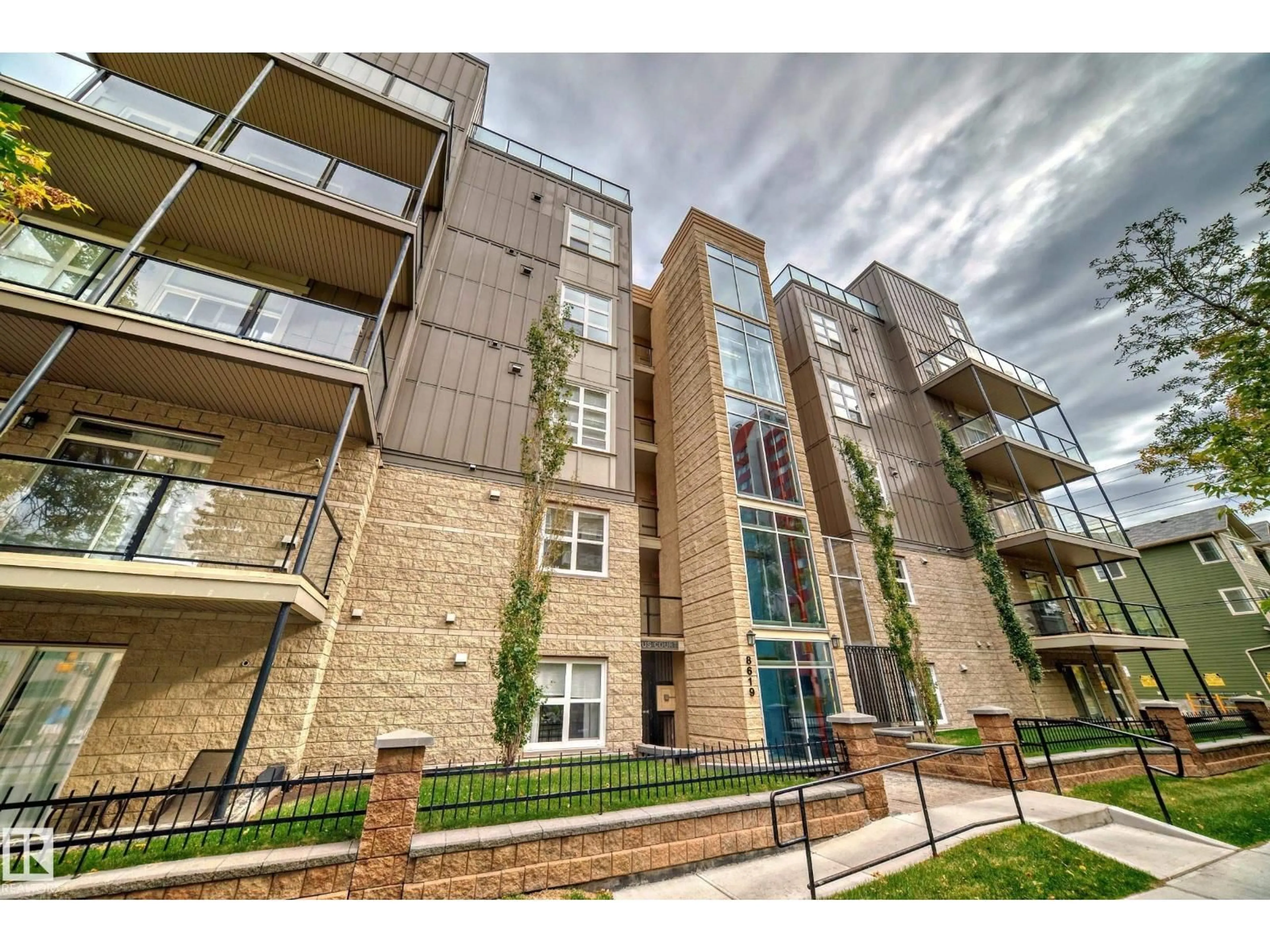 Unknown for #101 - 8619 111 ST, Edmonton Alberta T6G1H8