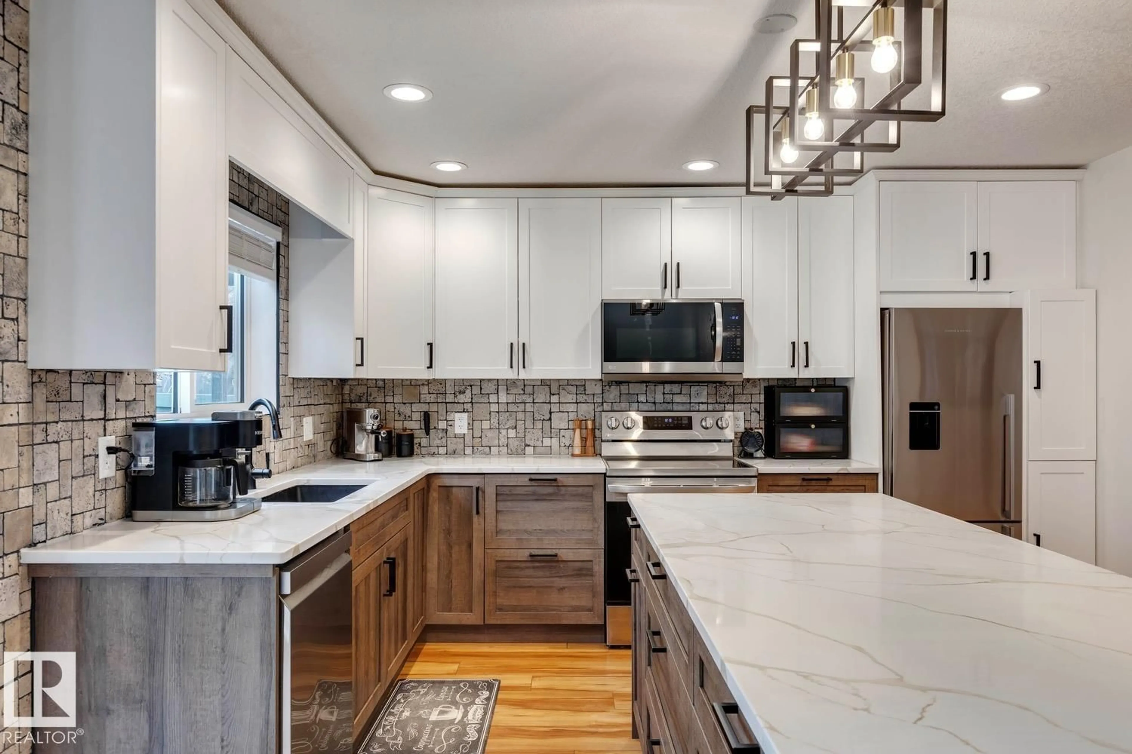 Contemporary kitchen, ceramic/tile floor for SW - 1847 BOWMAN PT, Edmonton Alberta T6W1P7