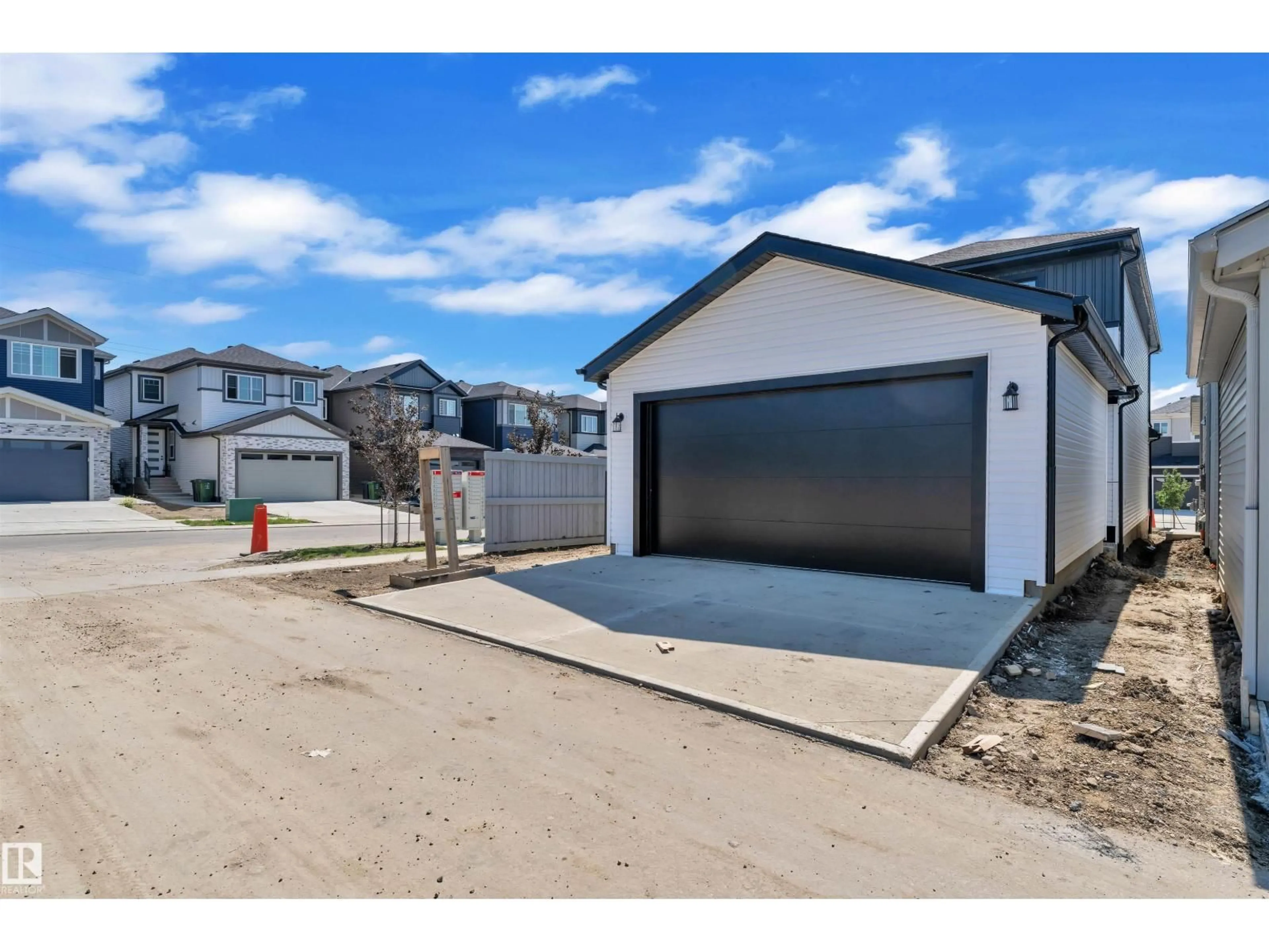 A pic from outside/outdoor area/front of a property/back of a property/a pic from drone, street for 3502 42 AV, Beaumont Alberta T4X3G4