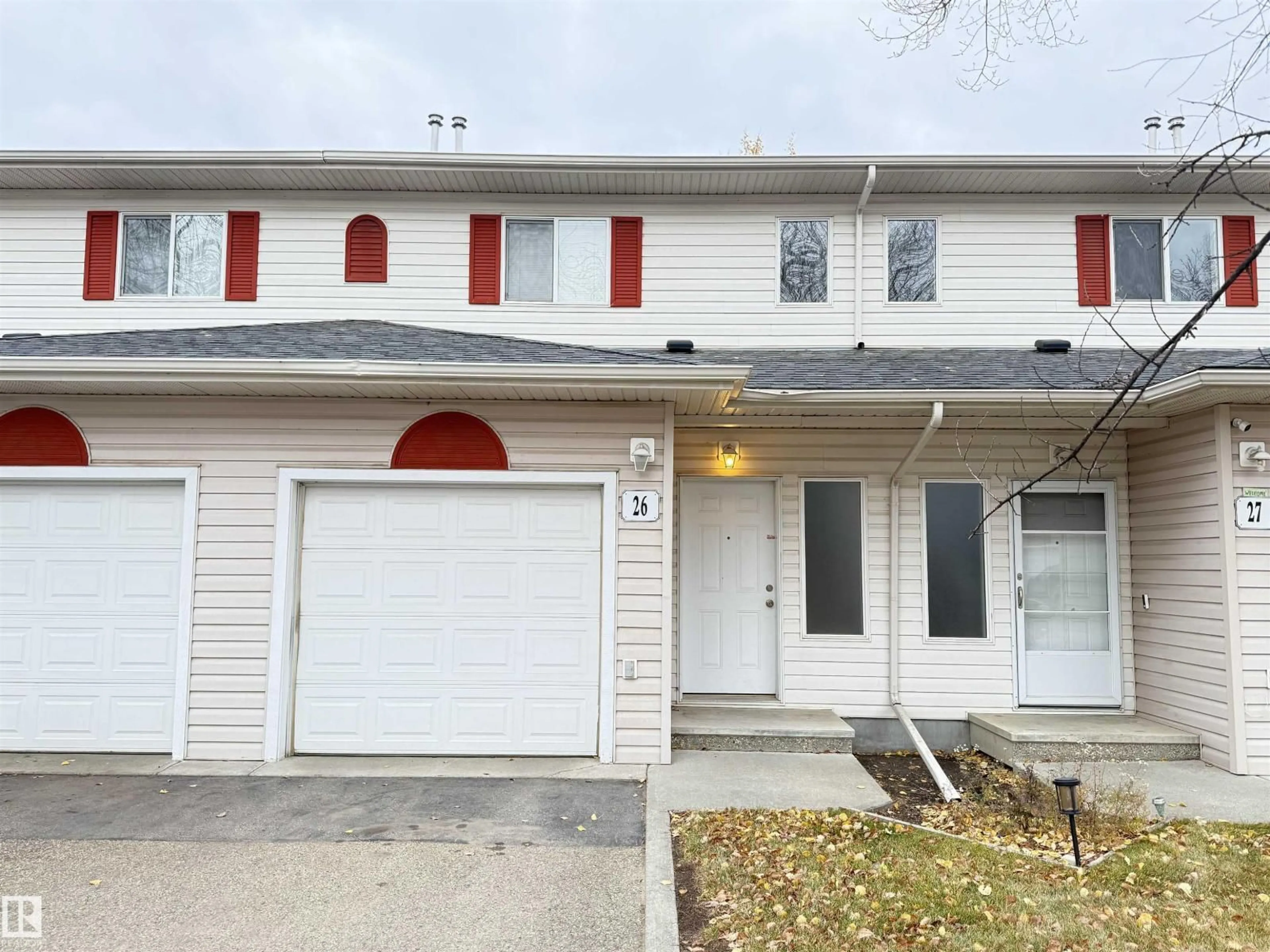 Home with vinyl exterior material, street for #26 - 451 HYNDMAN CR, Edmonton Alberta T5A5J3