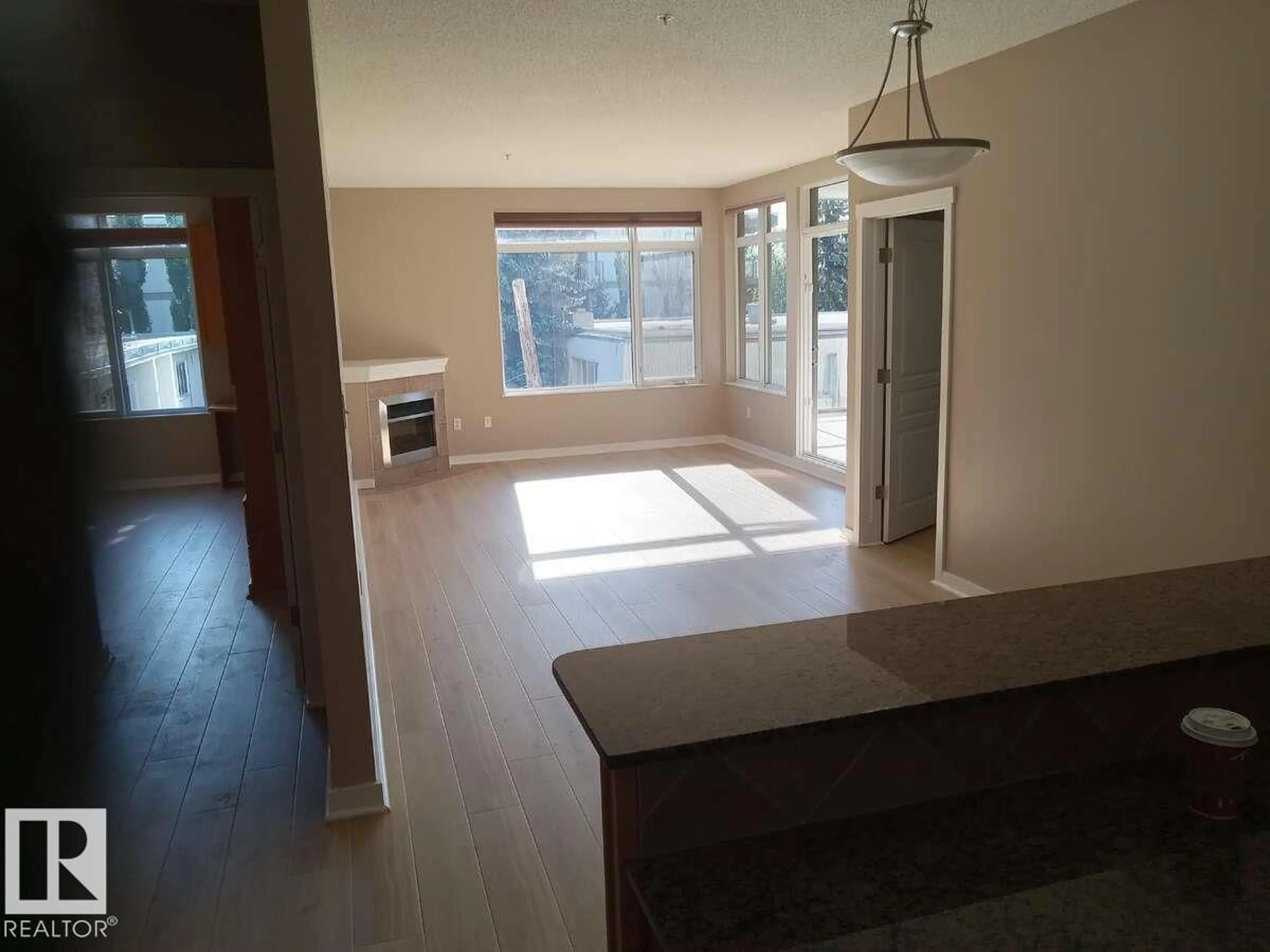 Open concept kitchen, unknown for 11140 - 301 68 AV, Edmonton Alberta T6H2C2