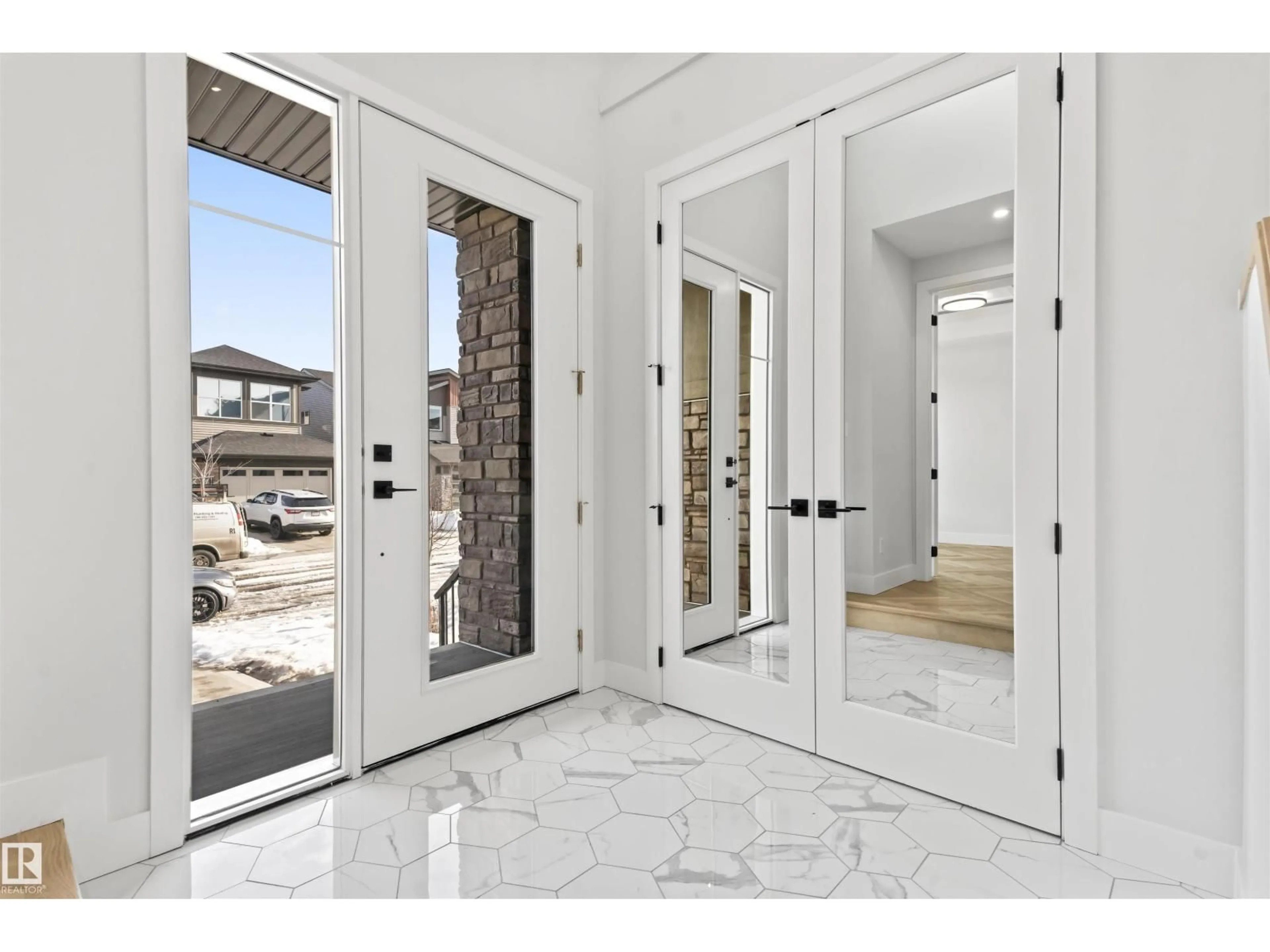 Indoor entryway for 340 ROBERTS WD, Leduc Alberta T9E1P8