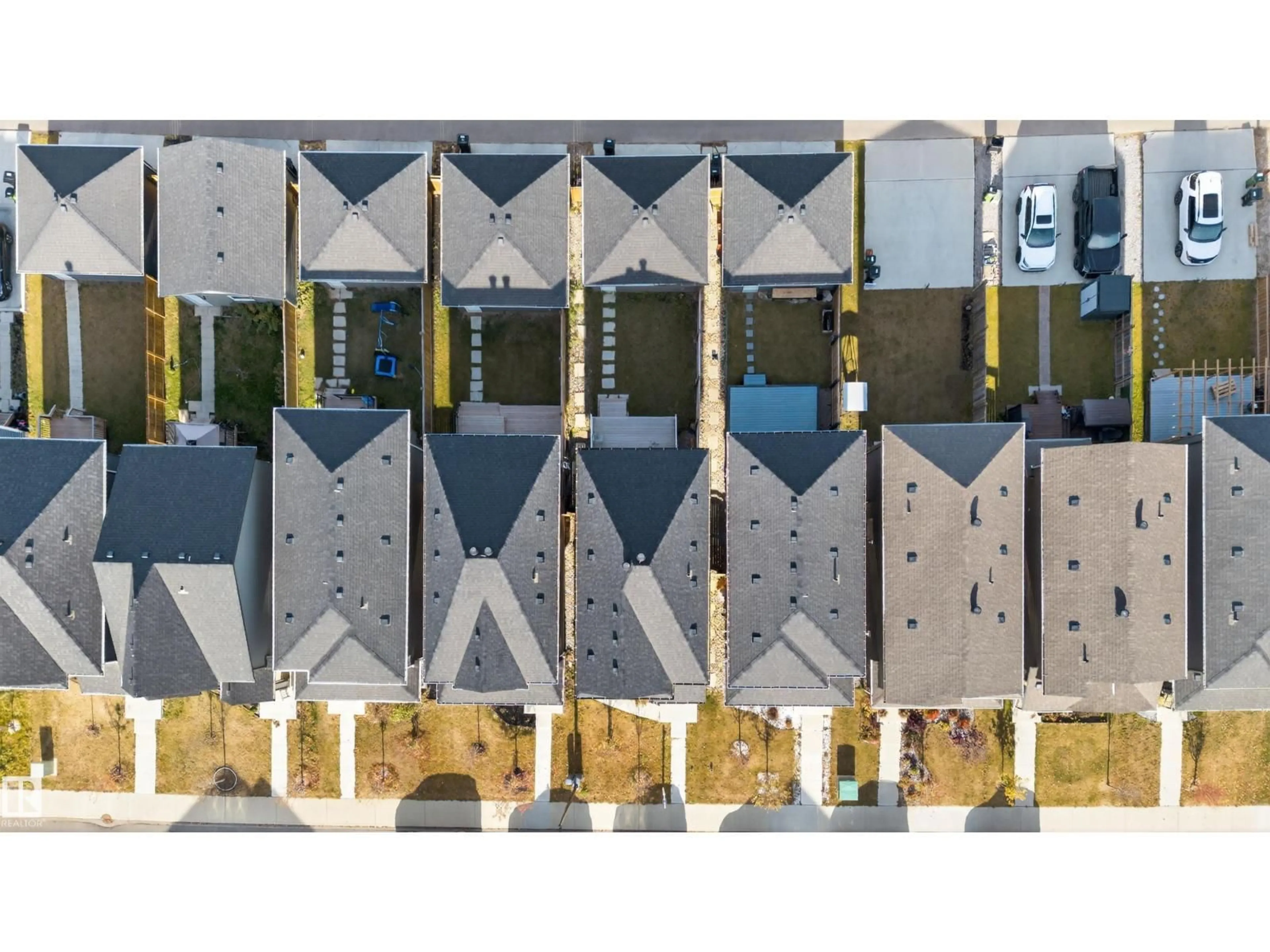 A pic from outside/outdoor area/front of a property/back of a property/a pic from drone, city buildings view from balcony for 22512 80 AV, Edmonton Alberta T5T7H8