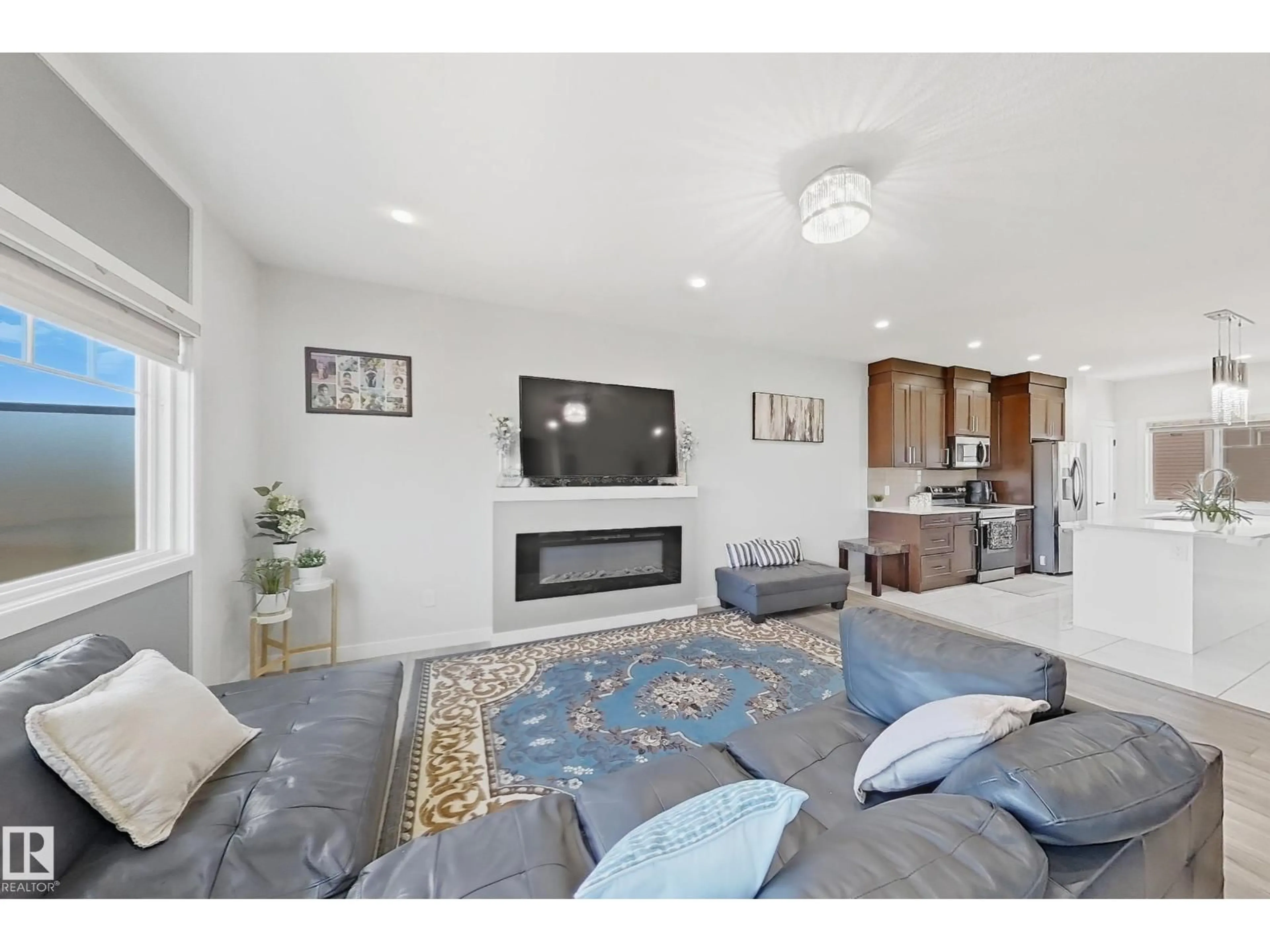 Living room with furniture, unknown for 2 - 2803 14 AV, Edmonton Alberta T6T2K4