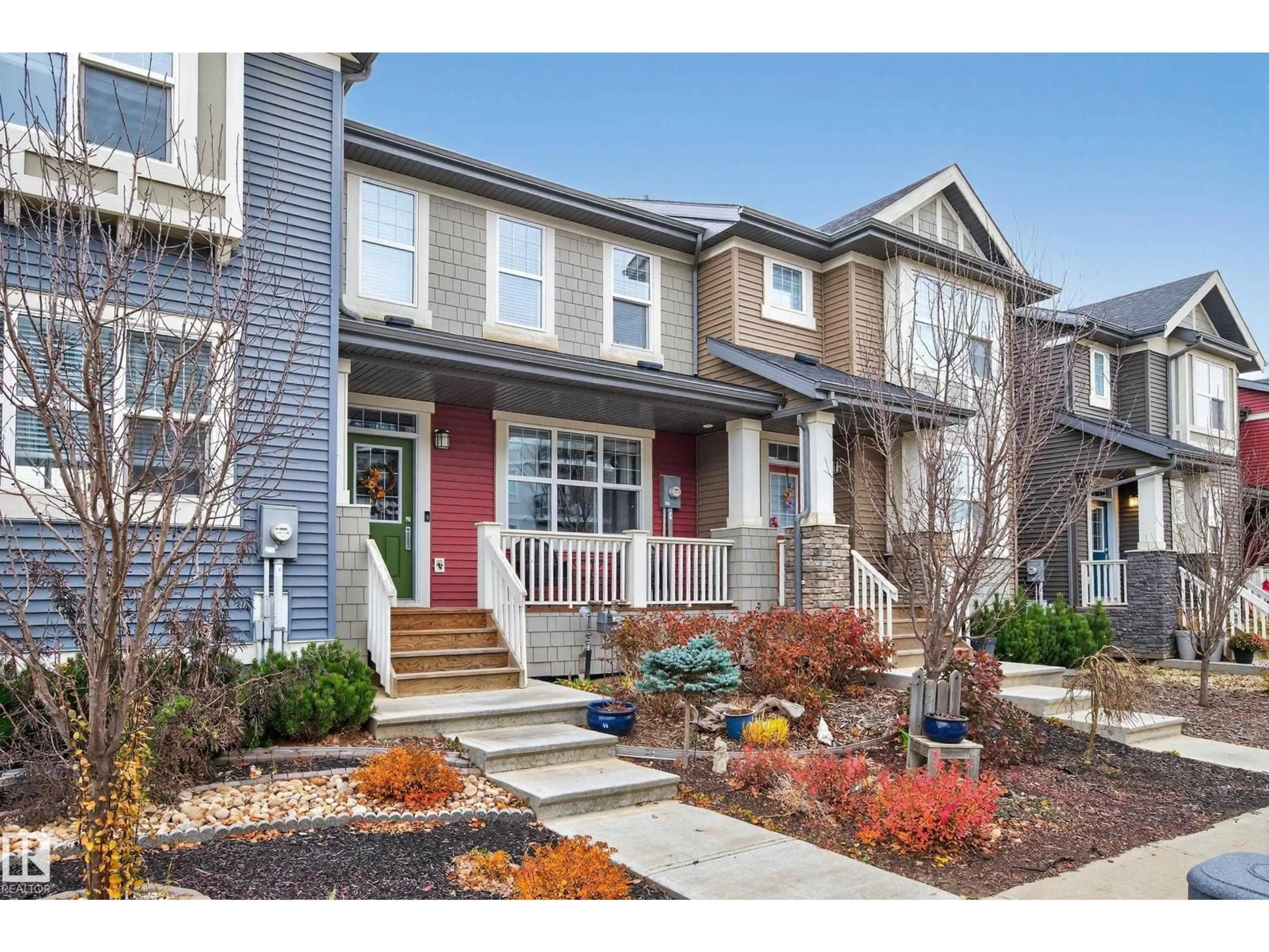 Home with vinyl exterior material, street for 1184 ROSENTHAL BV, Edmonton Alberta T5T7L3