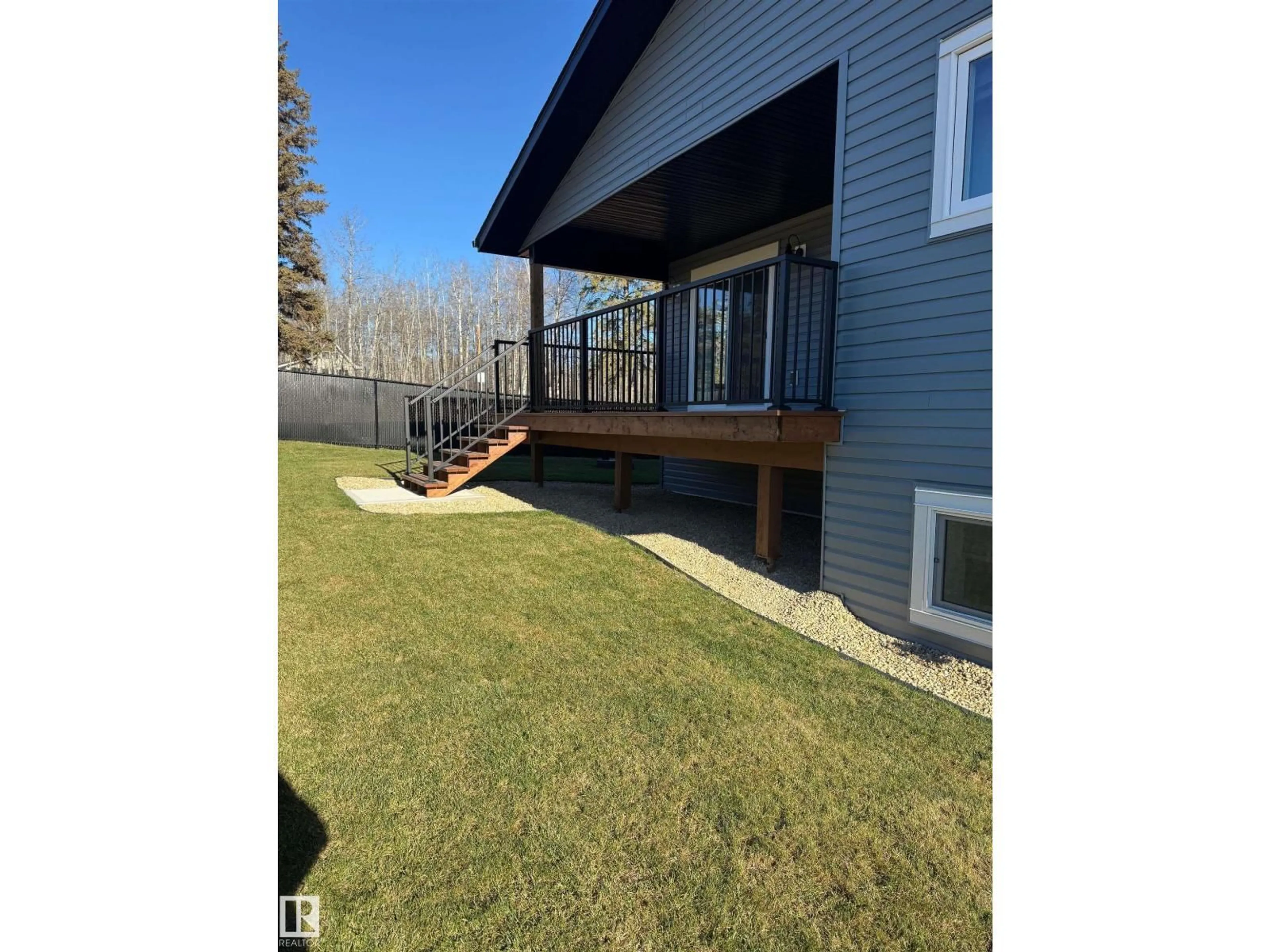 Patio, water/lake/river/ocean view for 102 1 STREET, Rural Lac Ste. Anne County Alberta T0E1A0
