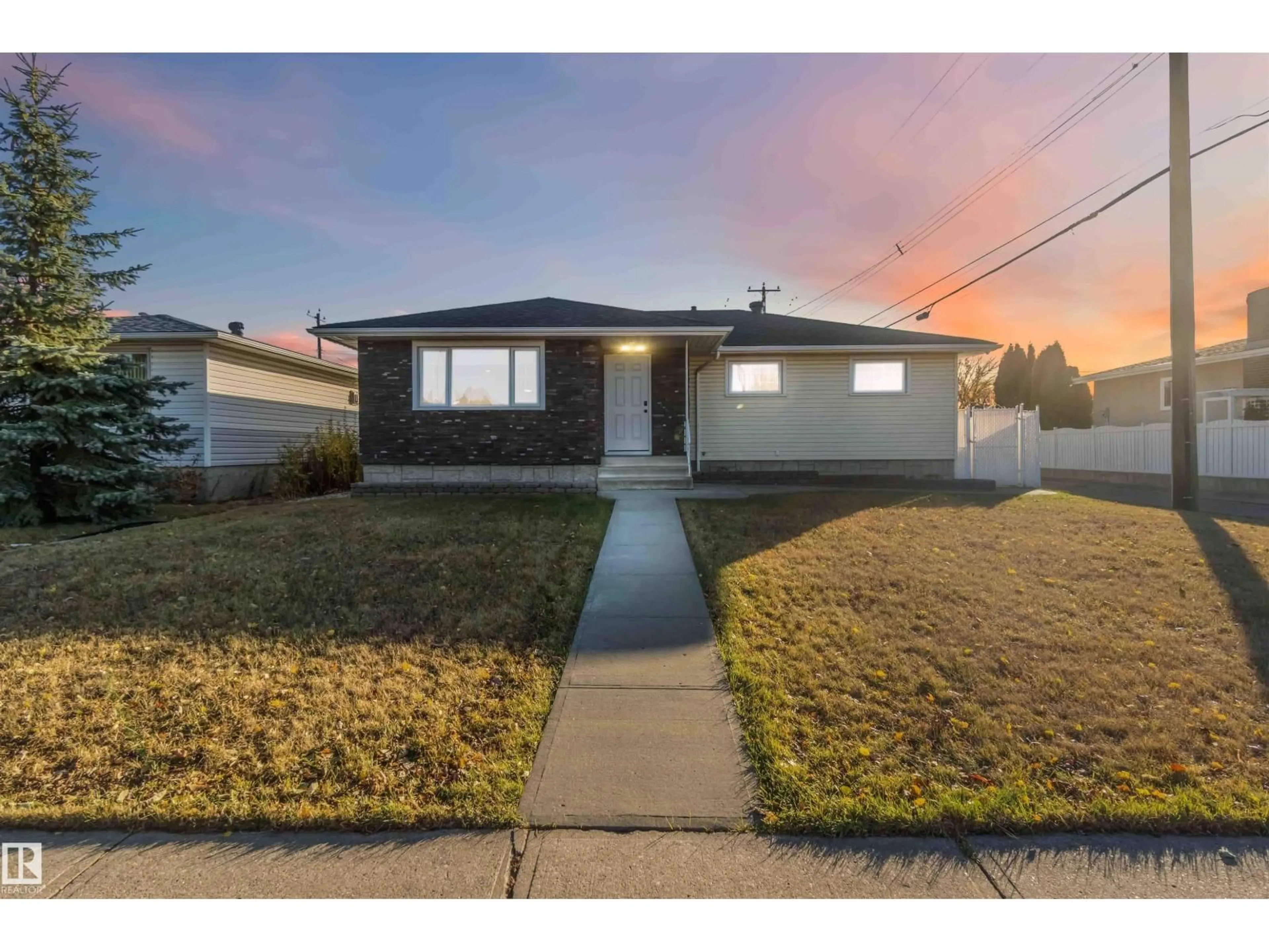 Unknown for 5207 124 AV, Edmonton Alberta T5W1T9