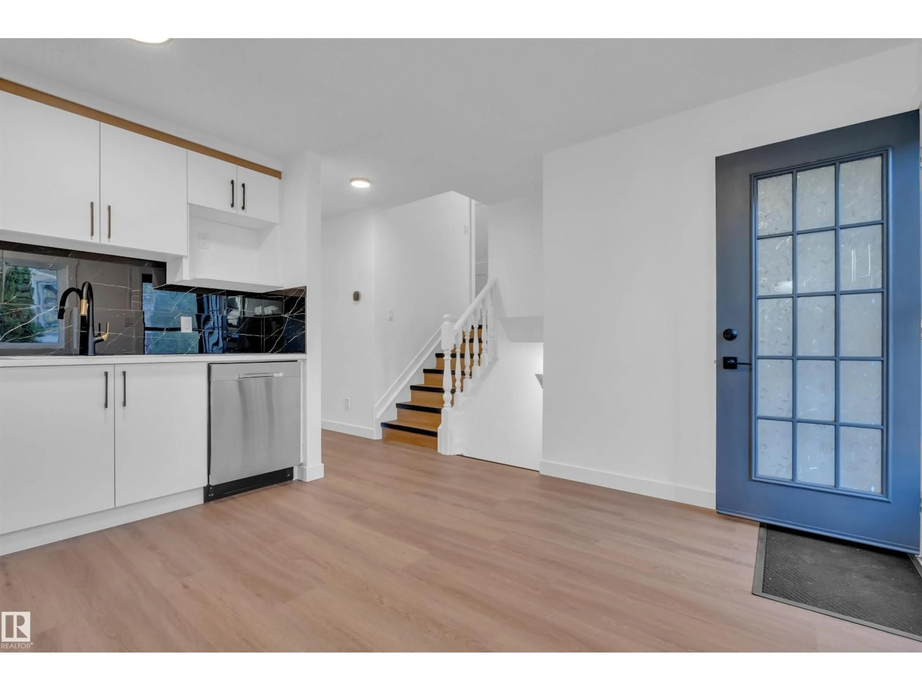 Unknown for 1111 49A ST, Edmonton Alberta T6L4C5