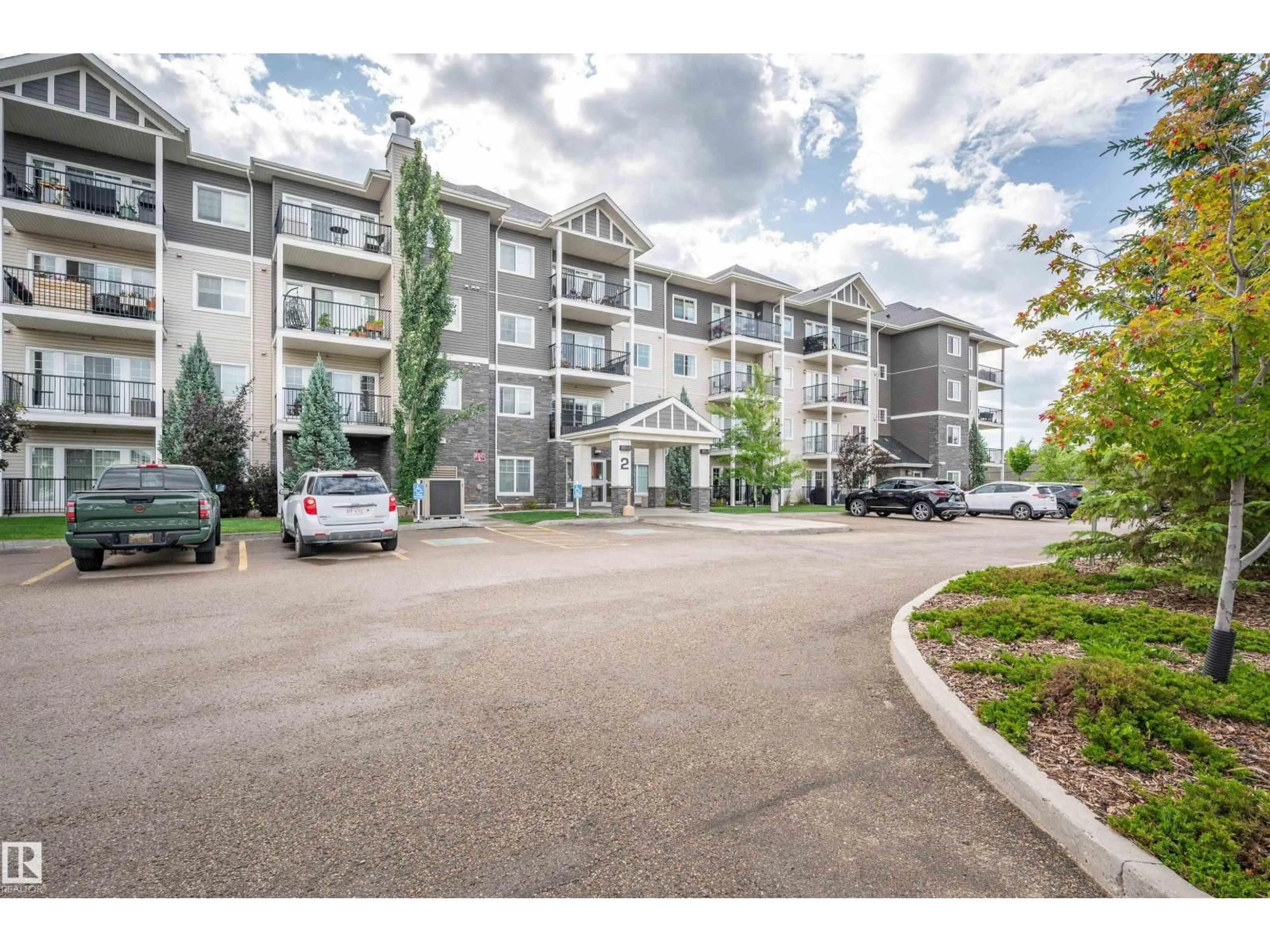 Unknown for 1404 AUGUSTINE CR, Sherwood Park Alberta T8H0X8