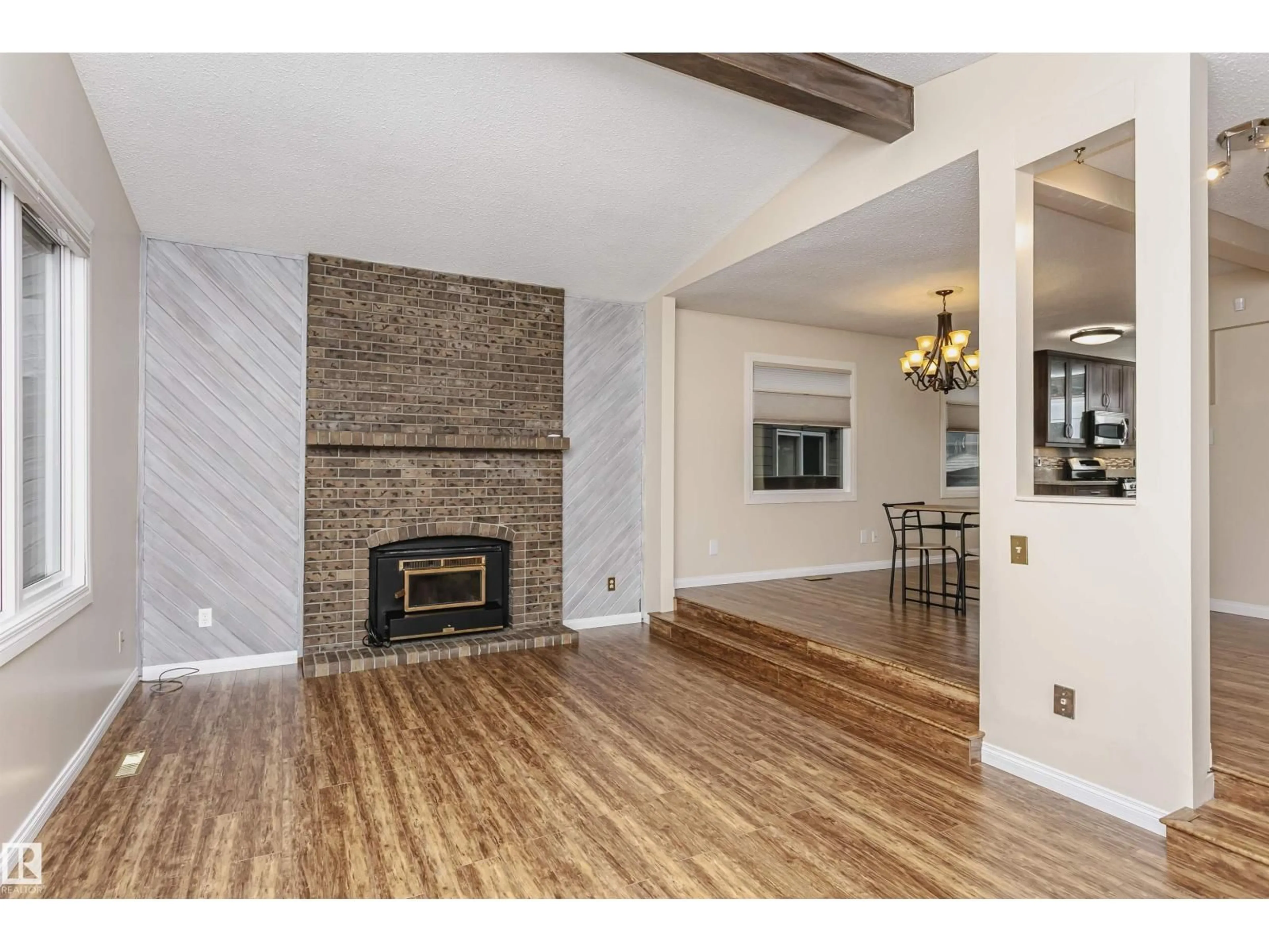 Unknown for 5801 54 AV, Beaumont Alberta T4X1B6