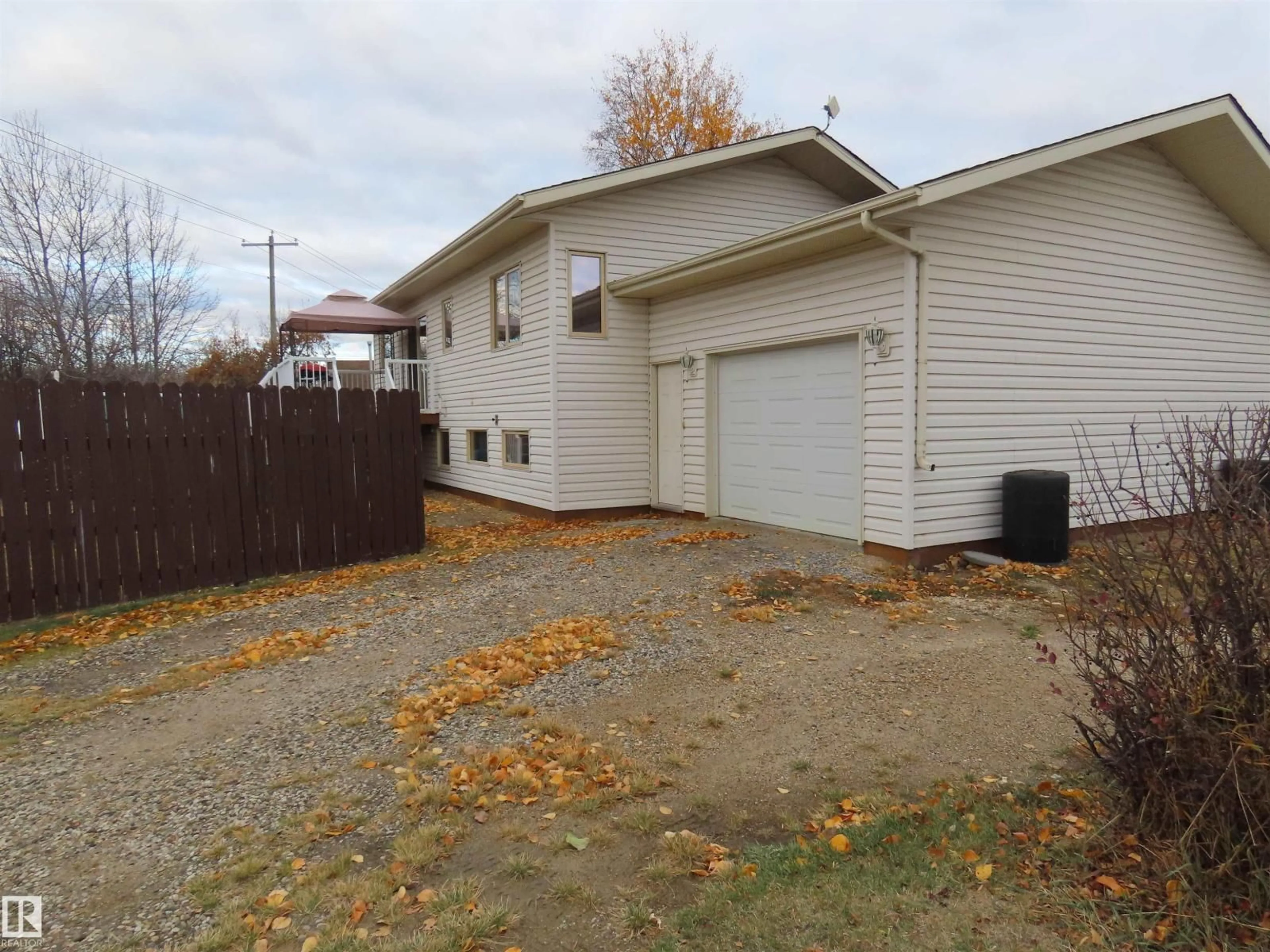 Unknown for 5215 49 AV, Onoway Alberta T0E1V0