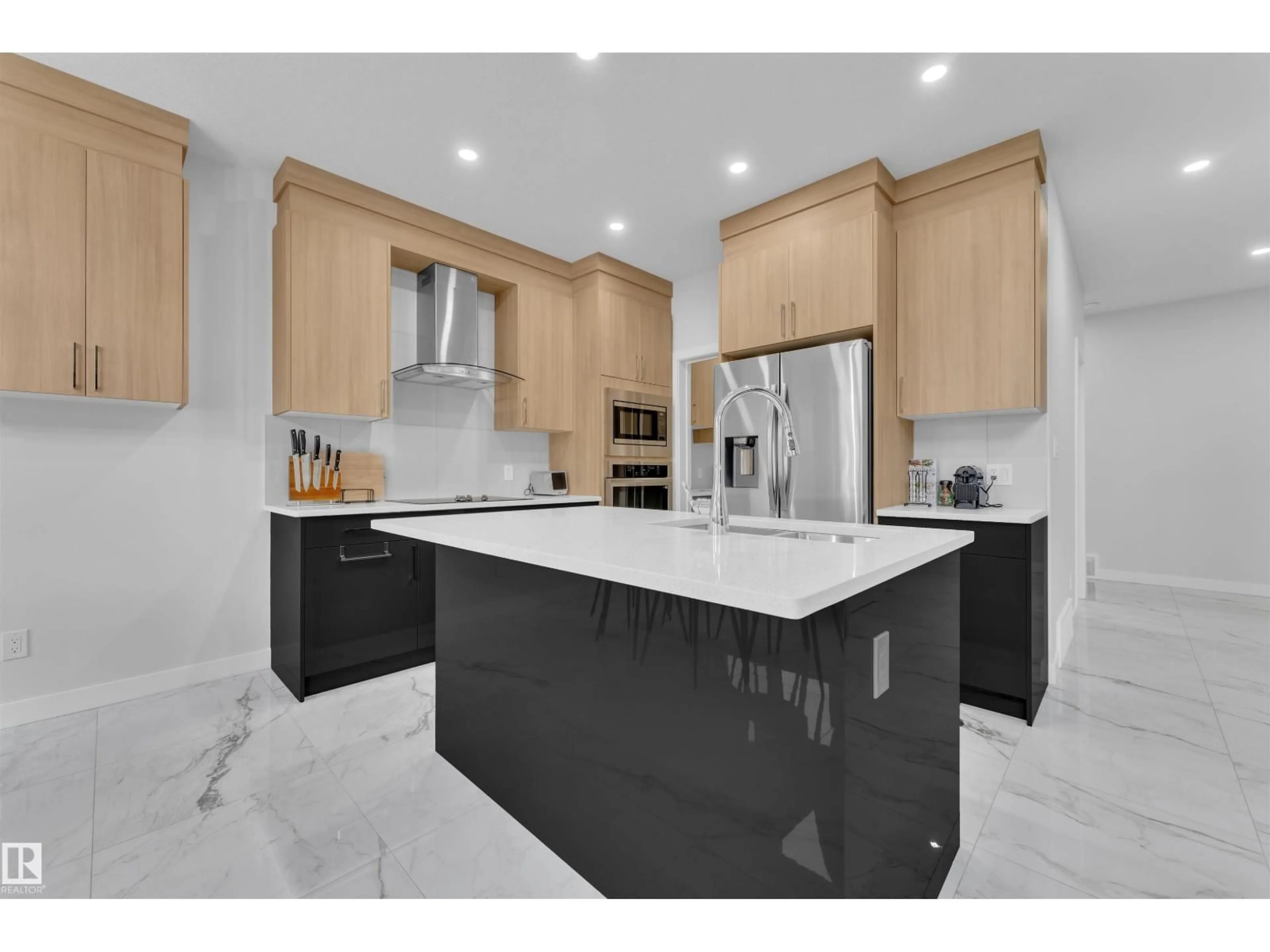 Contemporary kitchen, ceramic/tile floor for 4013 36 ST, Beaumont Alberta T4X3H3