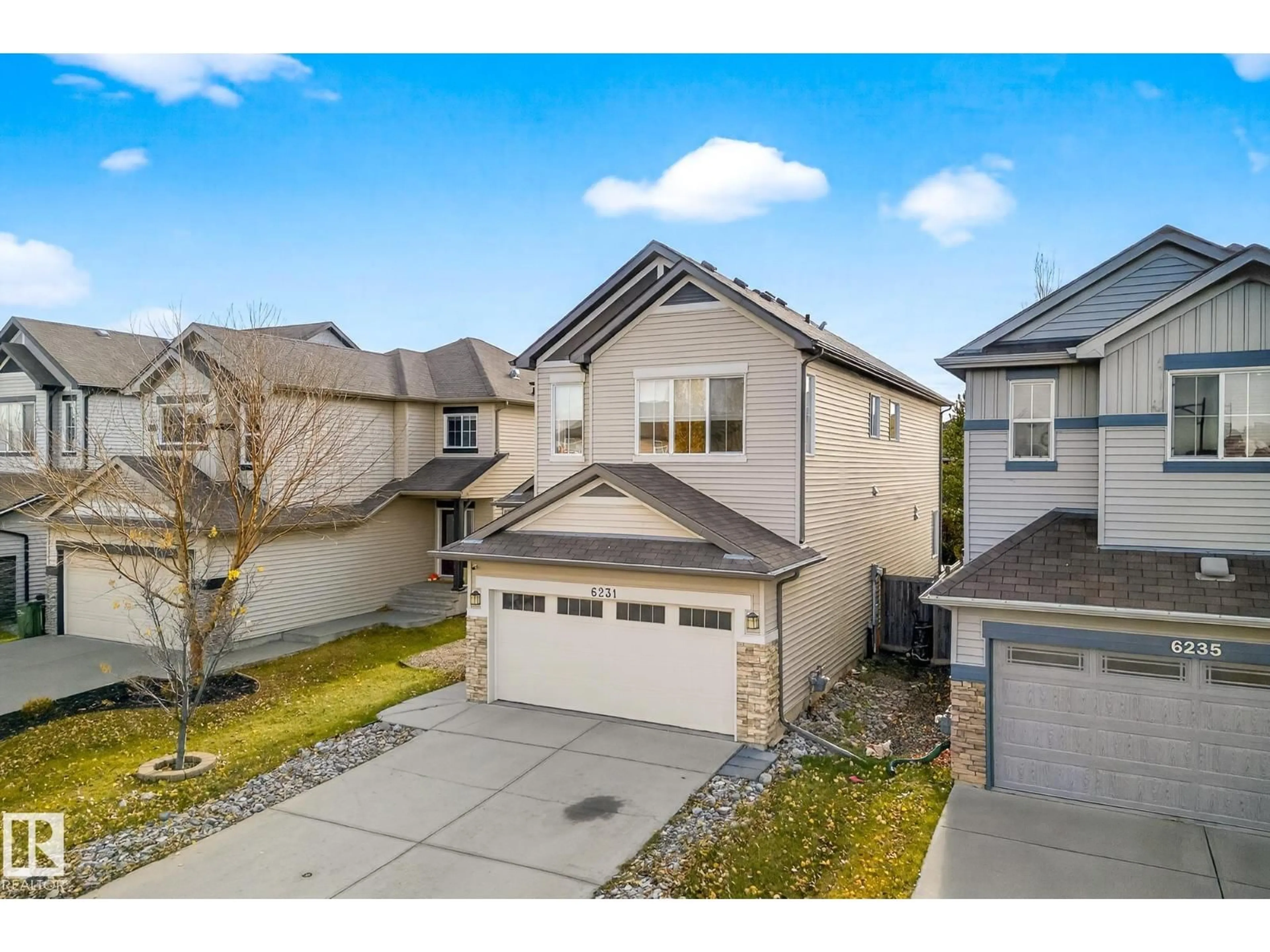 A pic from outside/outdoor area/front of a property/back of a property/a pic from drone, street for 6231 18 AV, Edmonton Alberta T6X0S1