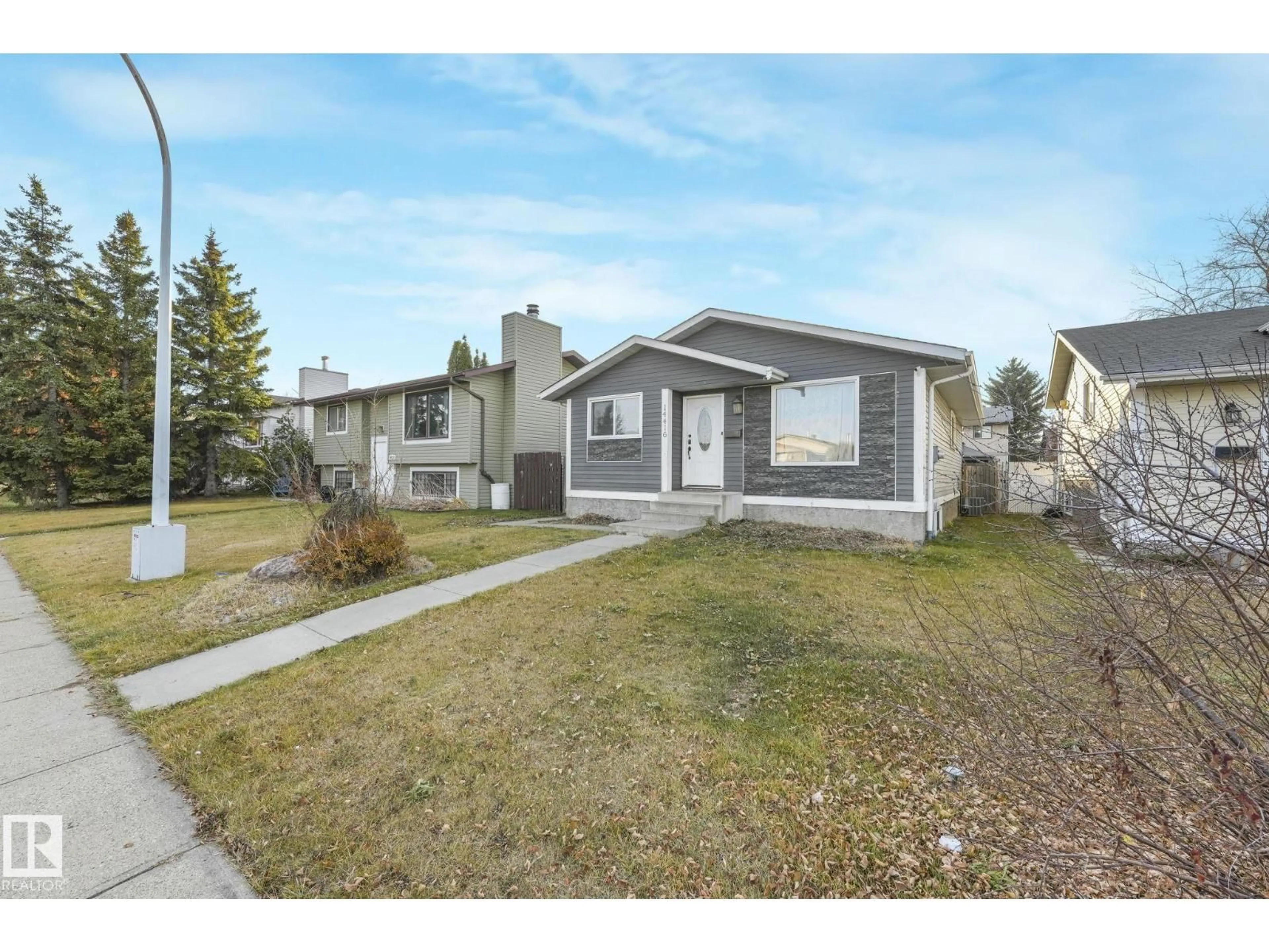 Unknown for NW - 14416 31 ST, Edmonton Alberta T5Y1Y8