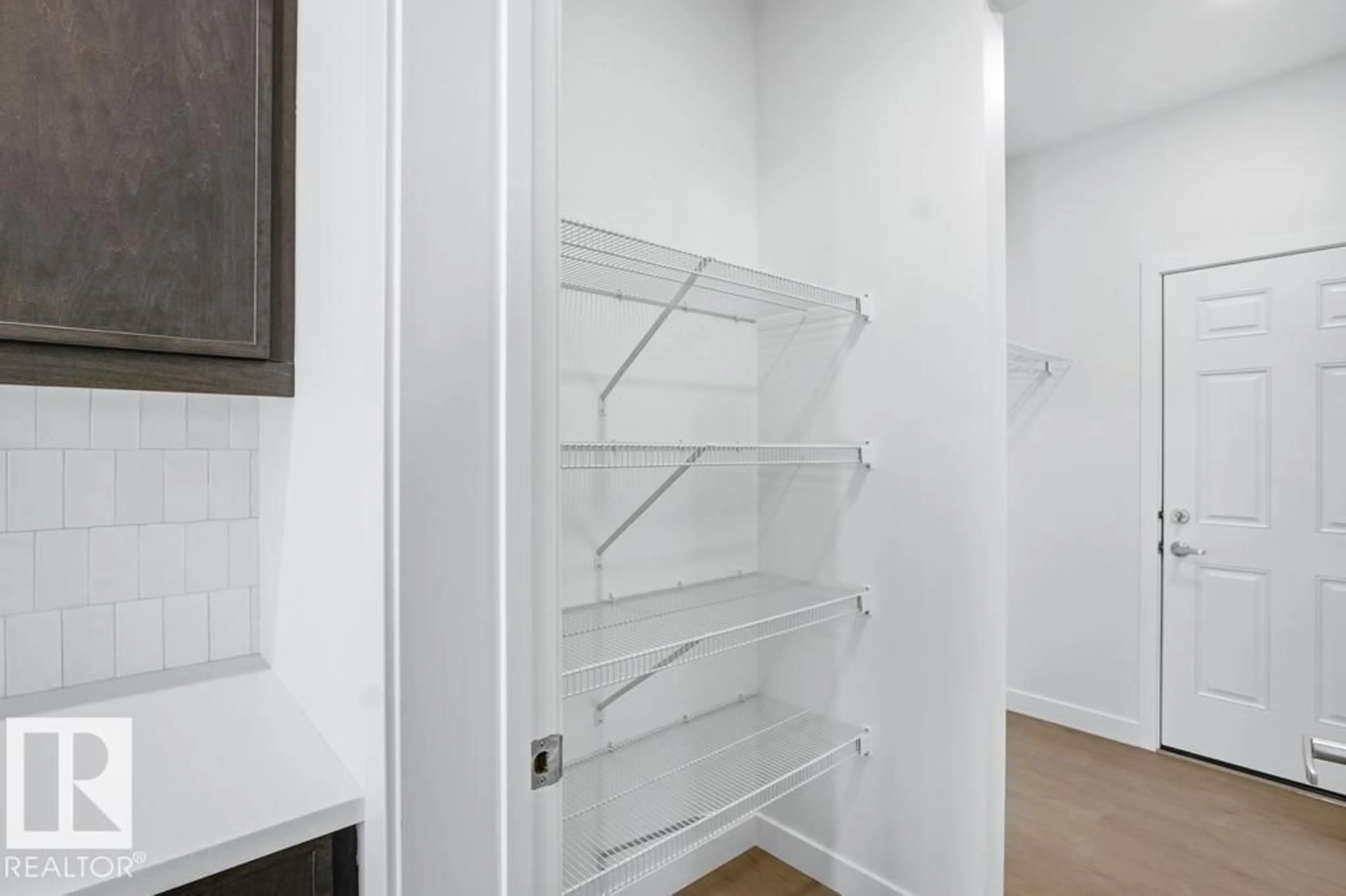 Unknown for 4418 COOKE WY, Edmonton Alberta T6W5K6