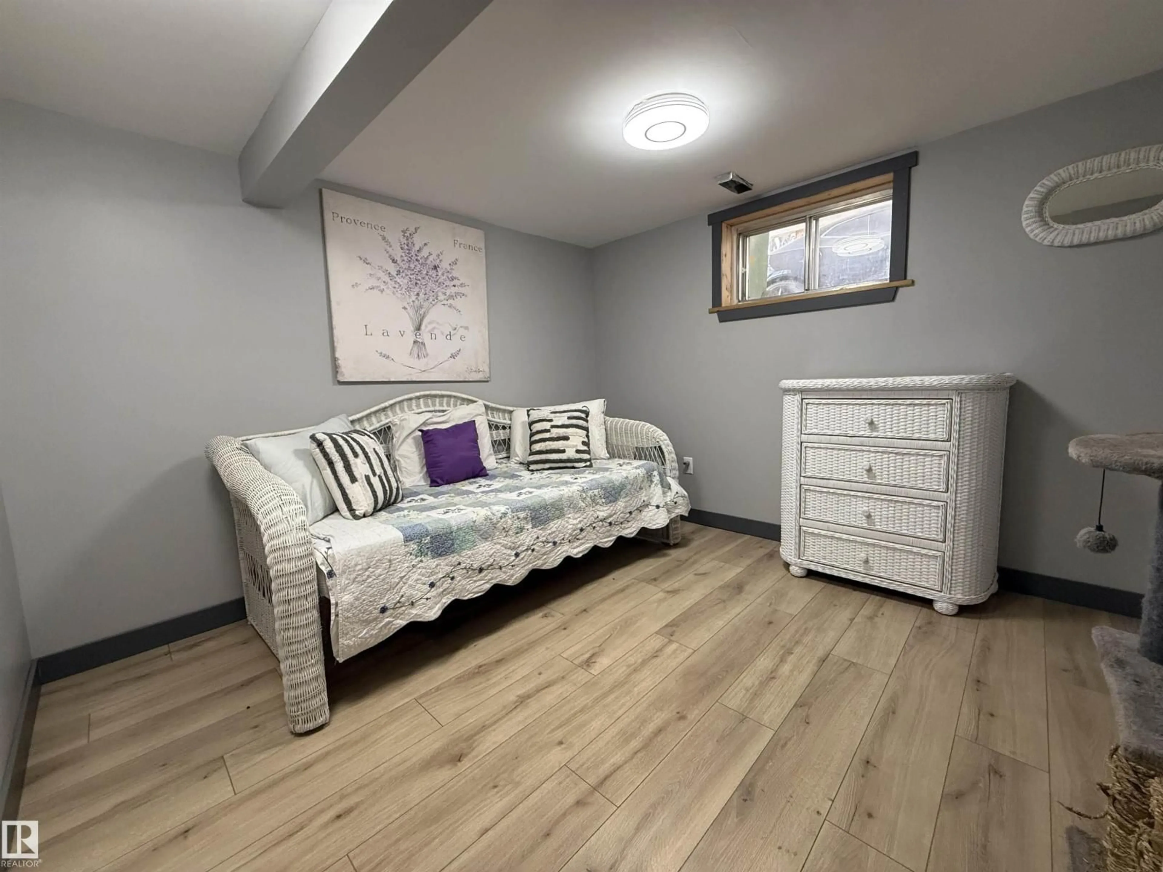 A pic of a room for 5514 47A AV, Wetaskiwin Alberta T9A0M1